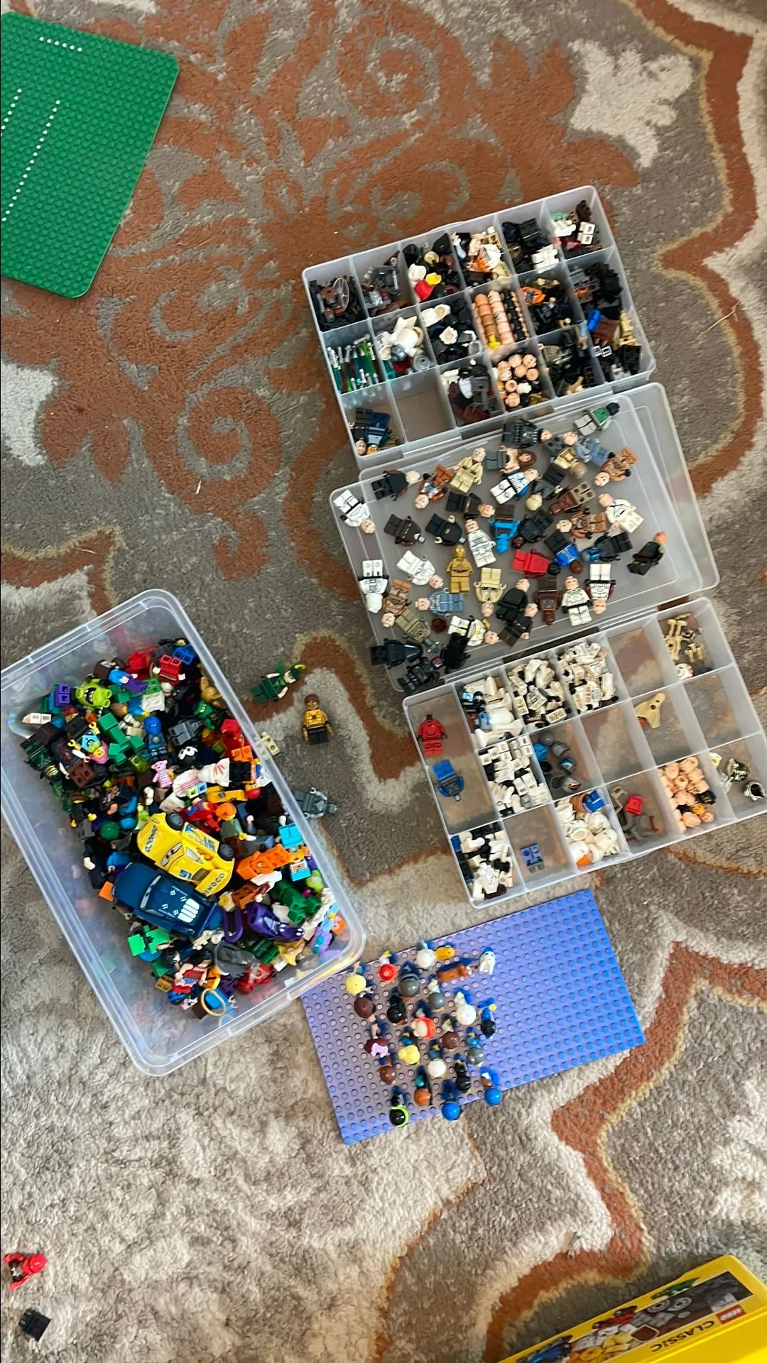 Product image for Random $3-$10 Minifig