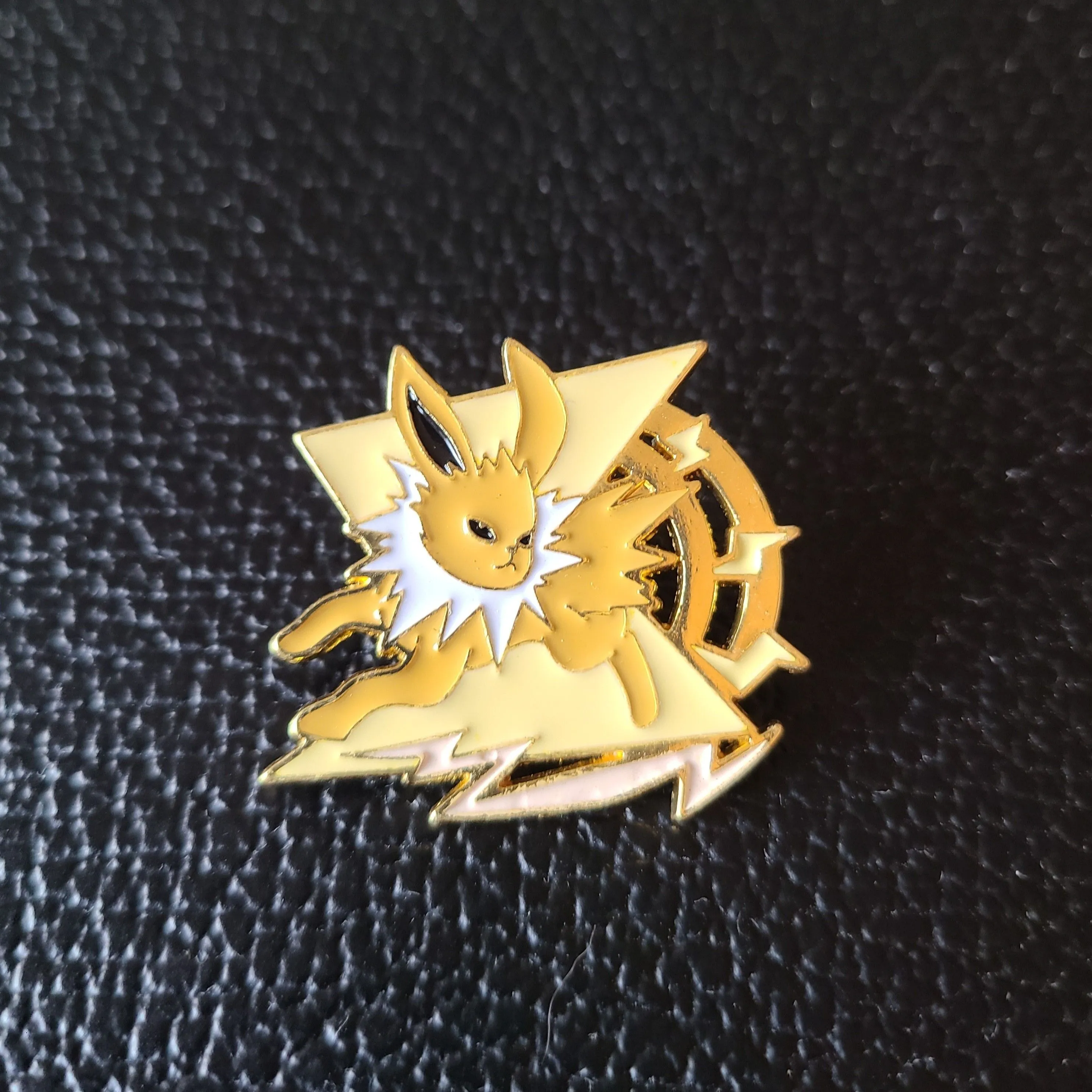 Product image for PIN - Jolteon lightning 🌩 