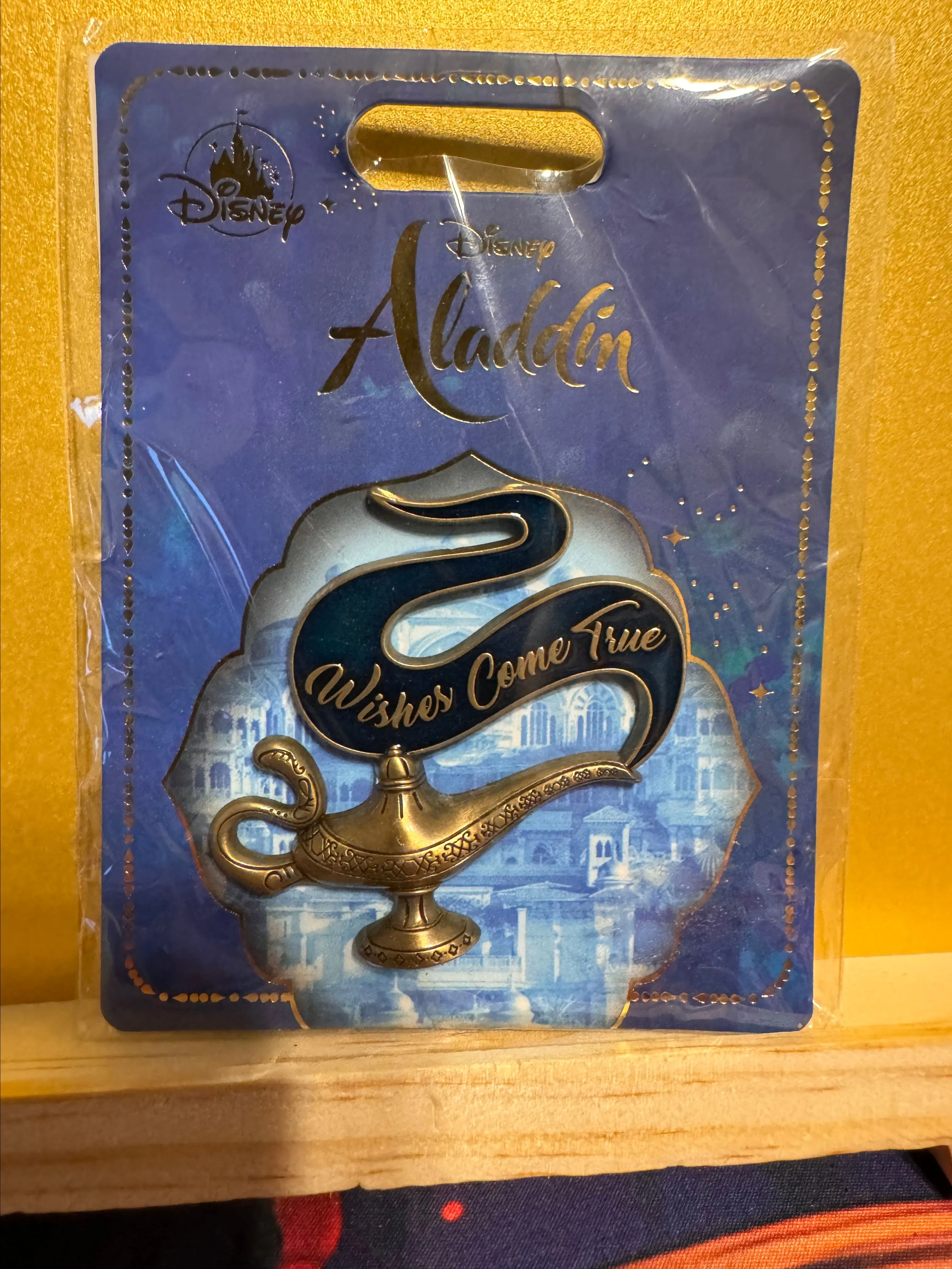 Product image for Disney Store rare Aladdin Pin release