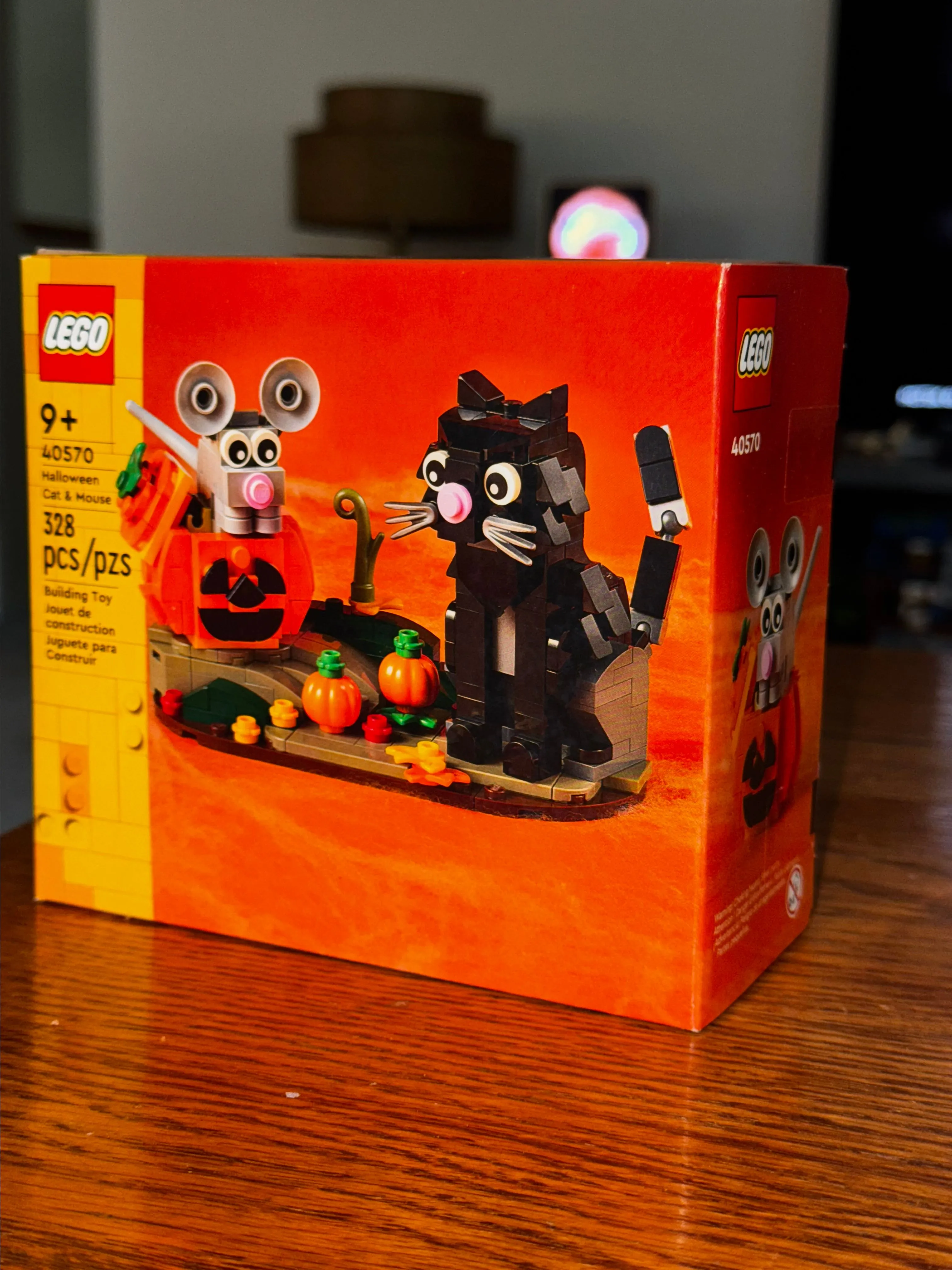 Product image for LEGO 40570 Halloween Cat and Mouse 