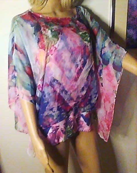 Product image for T2. Style & Co. Size M Poncho Over Tank Top Beautiful Pink Watercolor 
