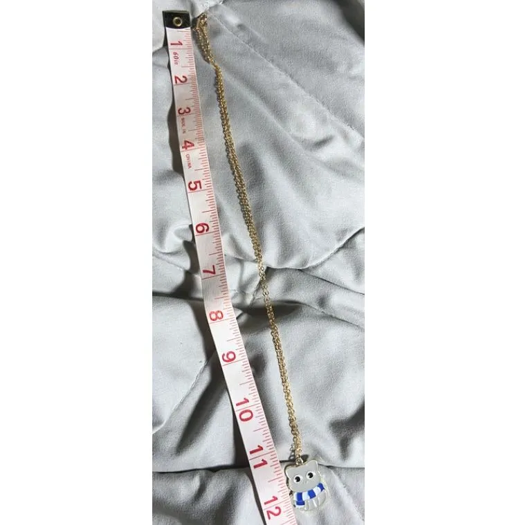 Listing Image Blurred Background