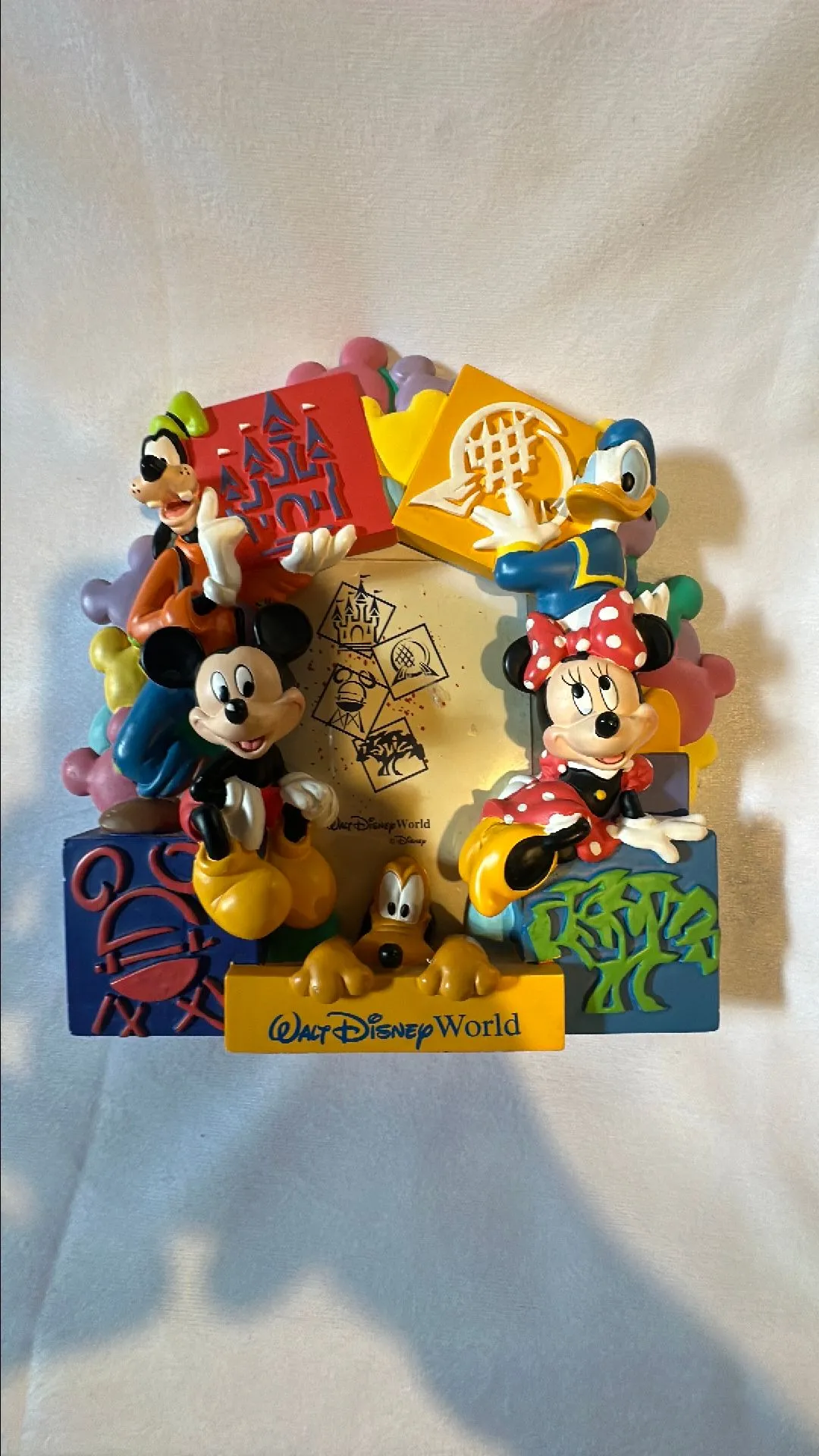 Product image for Walt Disney 3D Resin Photo Frame Mickey Epcot Magic Kingdom - Vintage, READ + 👀