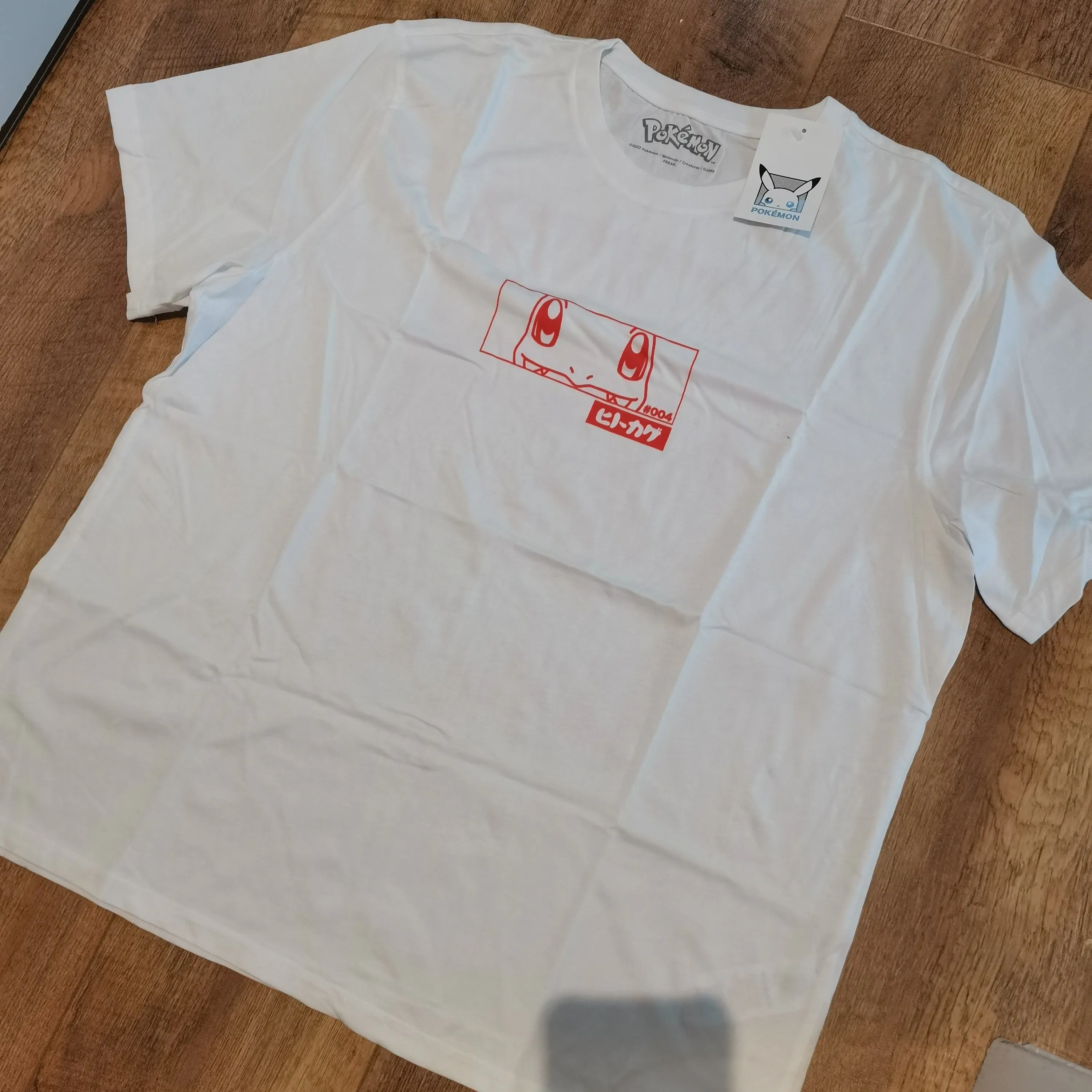 Product image for Charmander Evolutions Zavvi T Shirt Size XL (New with Tags)