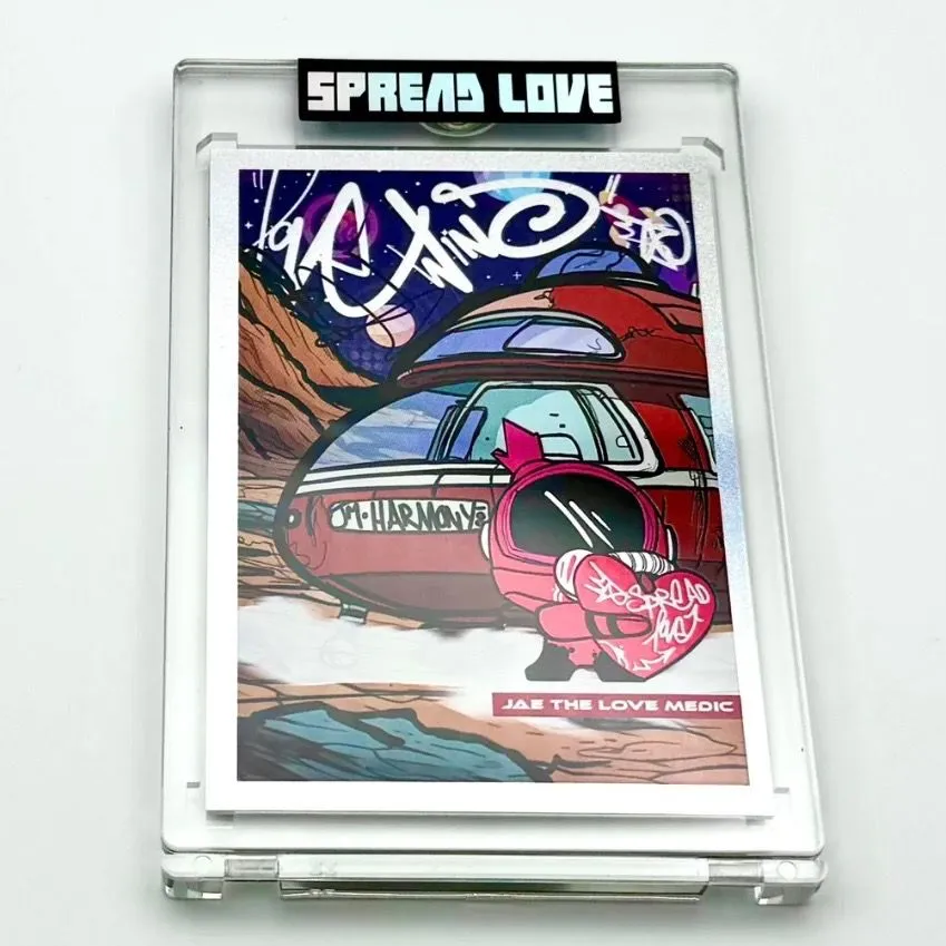 Product image for Medic Lovestronaut Chase Card 