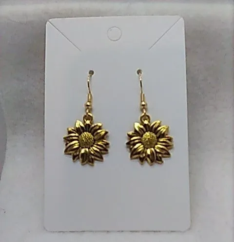 Product image for ES8. Earrings Sunflowers Small Gold-tone Alloy Pierced NWT