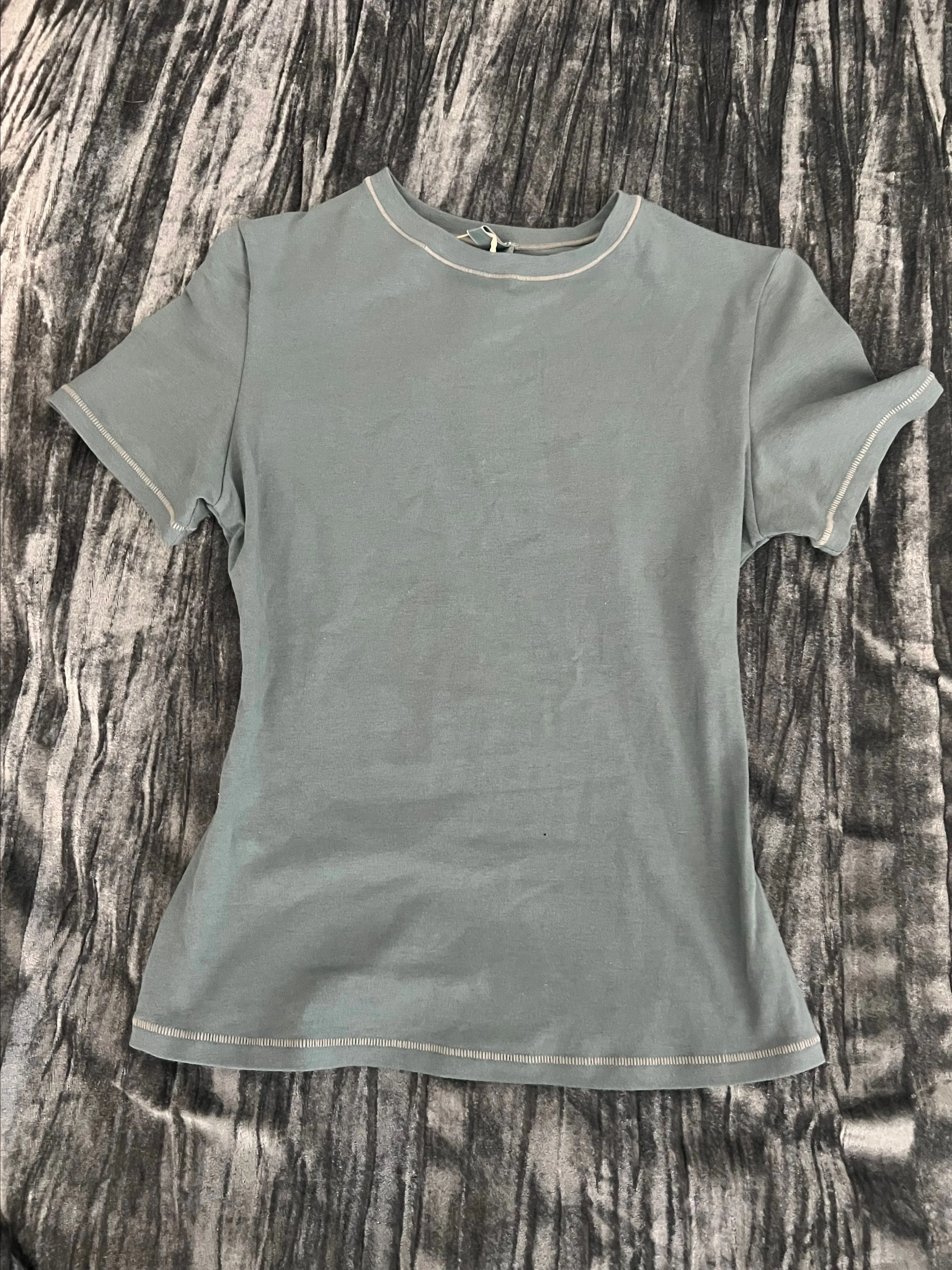 Product image for Skims COTTON JERSEY T- SHIRT. COLOR: KYANITE SIZE: S