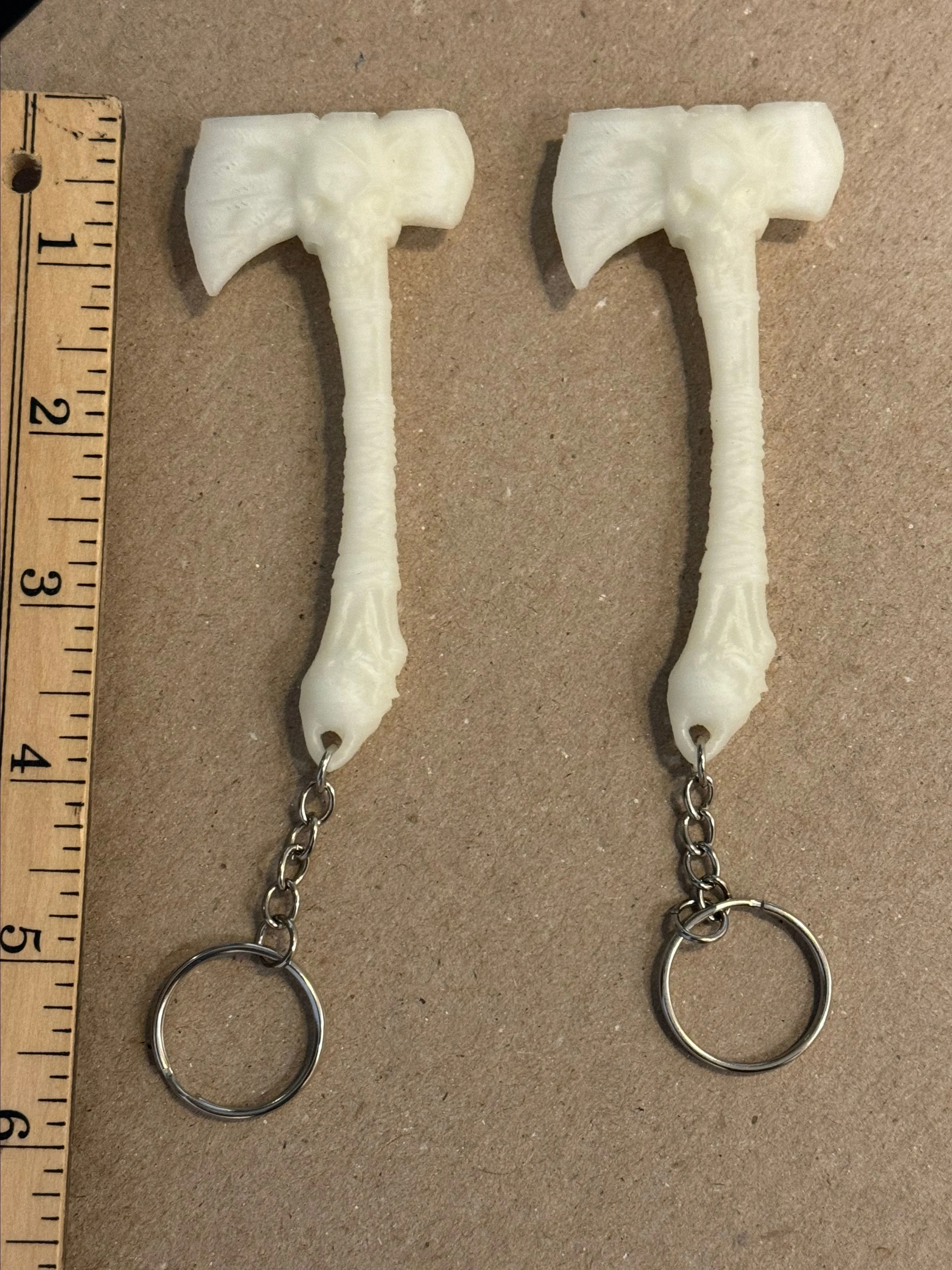 Product image for Skull key chain Glows in the dark-Green