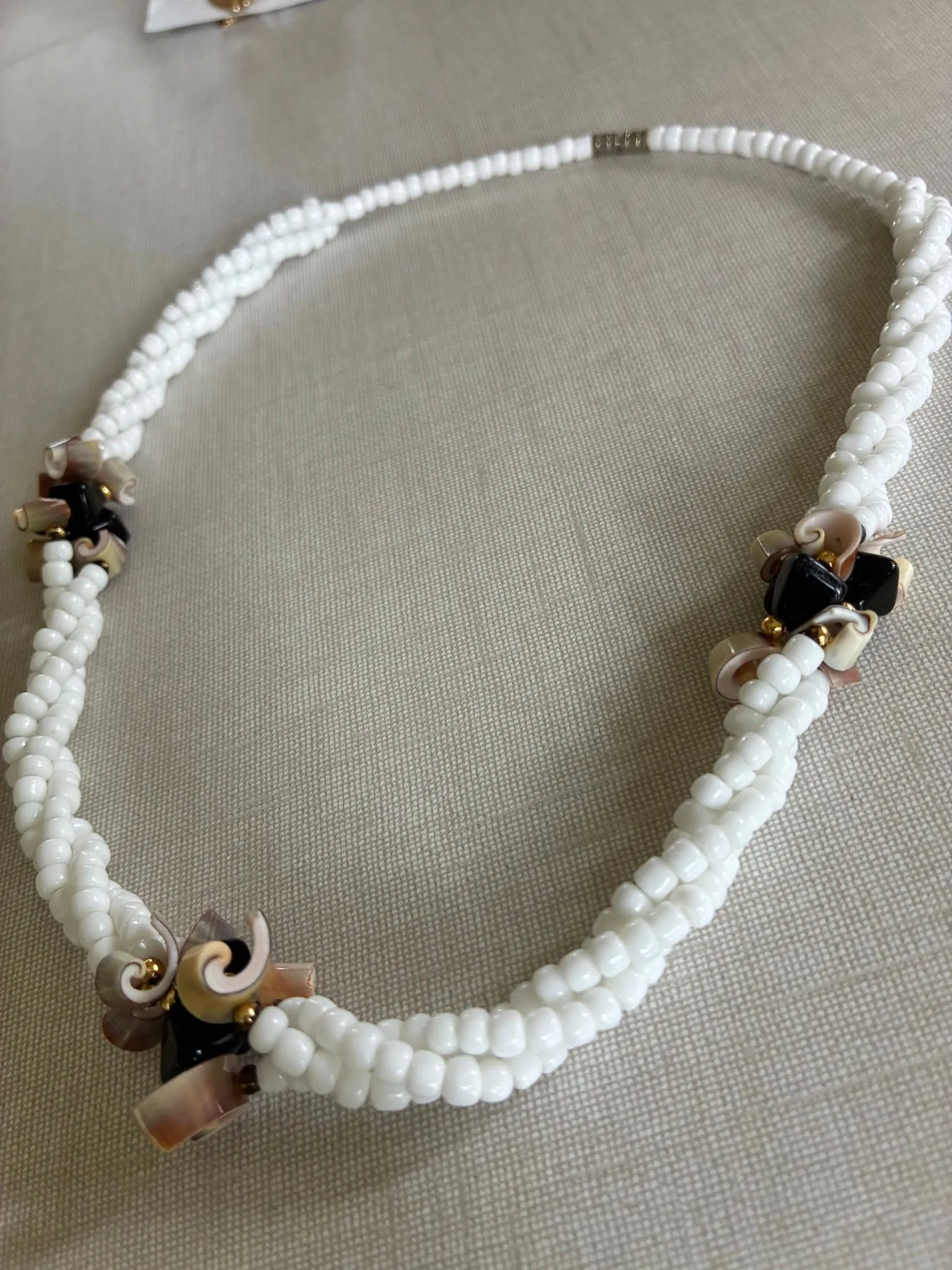 860475d6-61bb-4832-be8f-afa3973d426e
