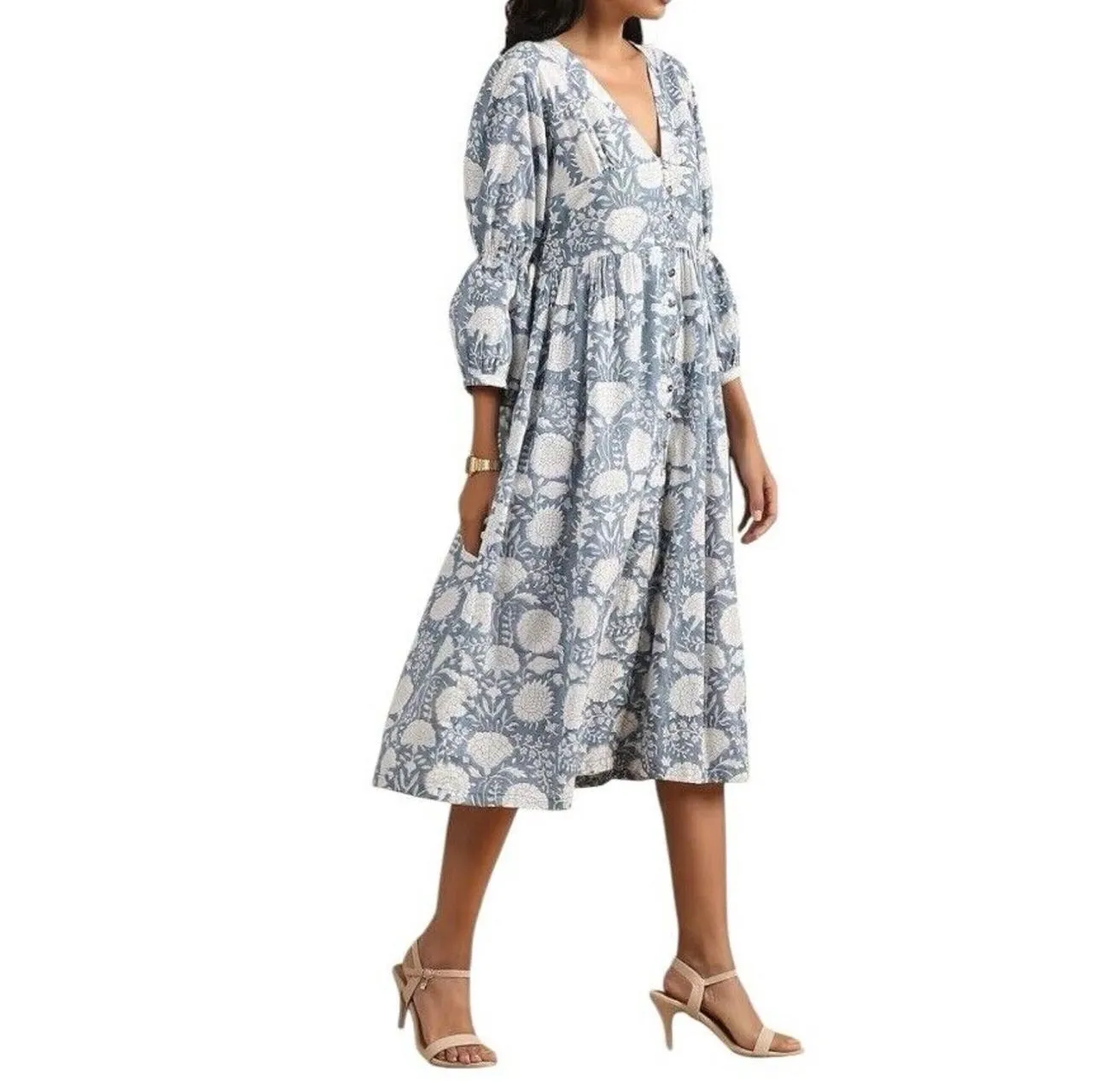 Listing Image Blurred Background