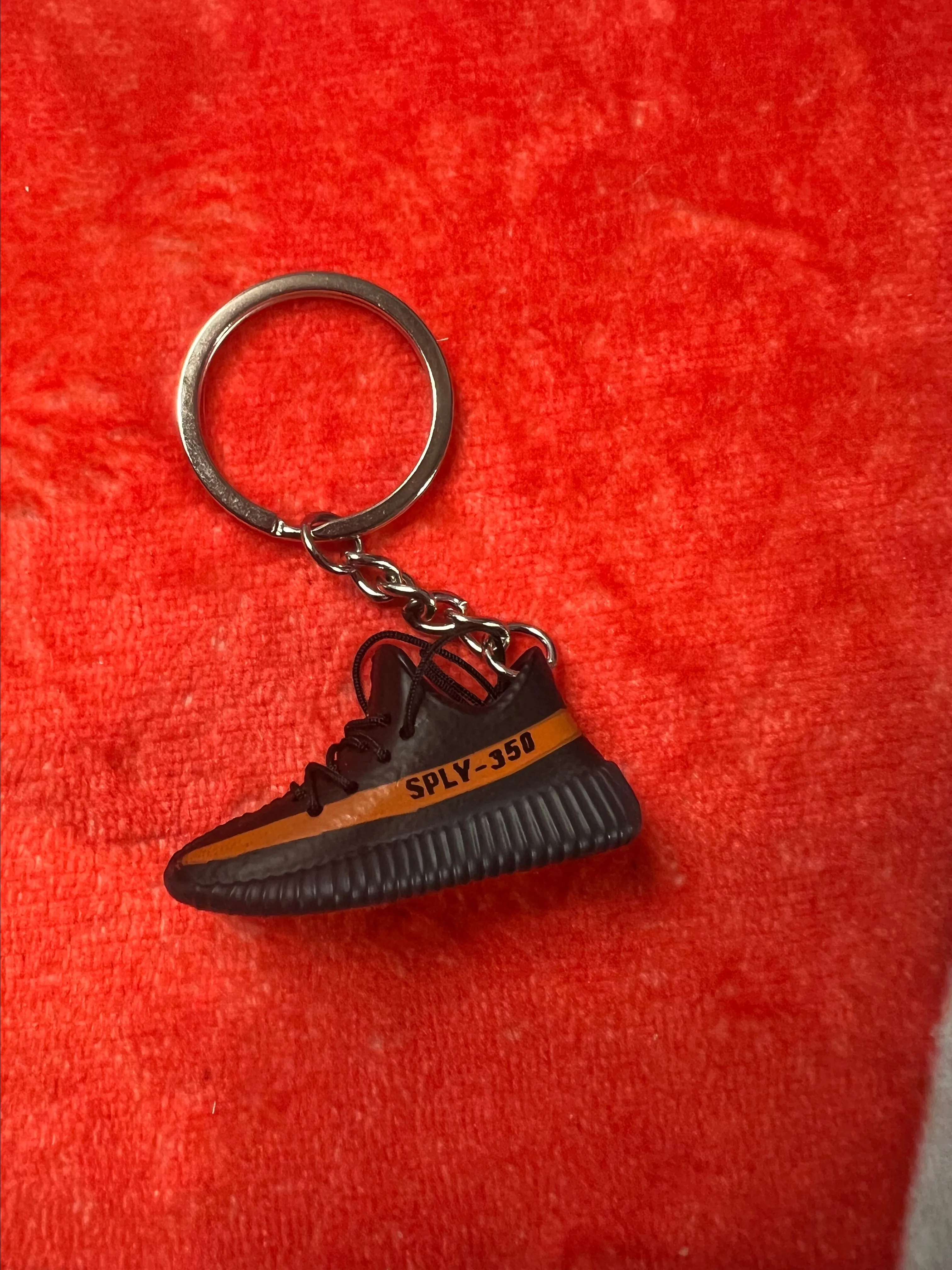 Product image for CUSTOM 3D Yeezy Boost 350 V2 "Core Red" Sneaker Keychain
