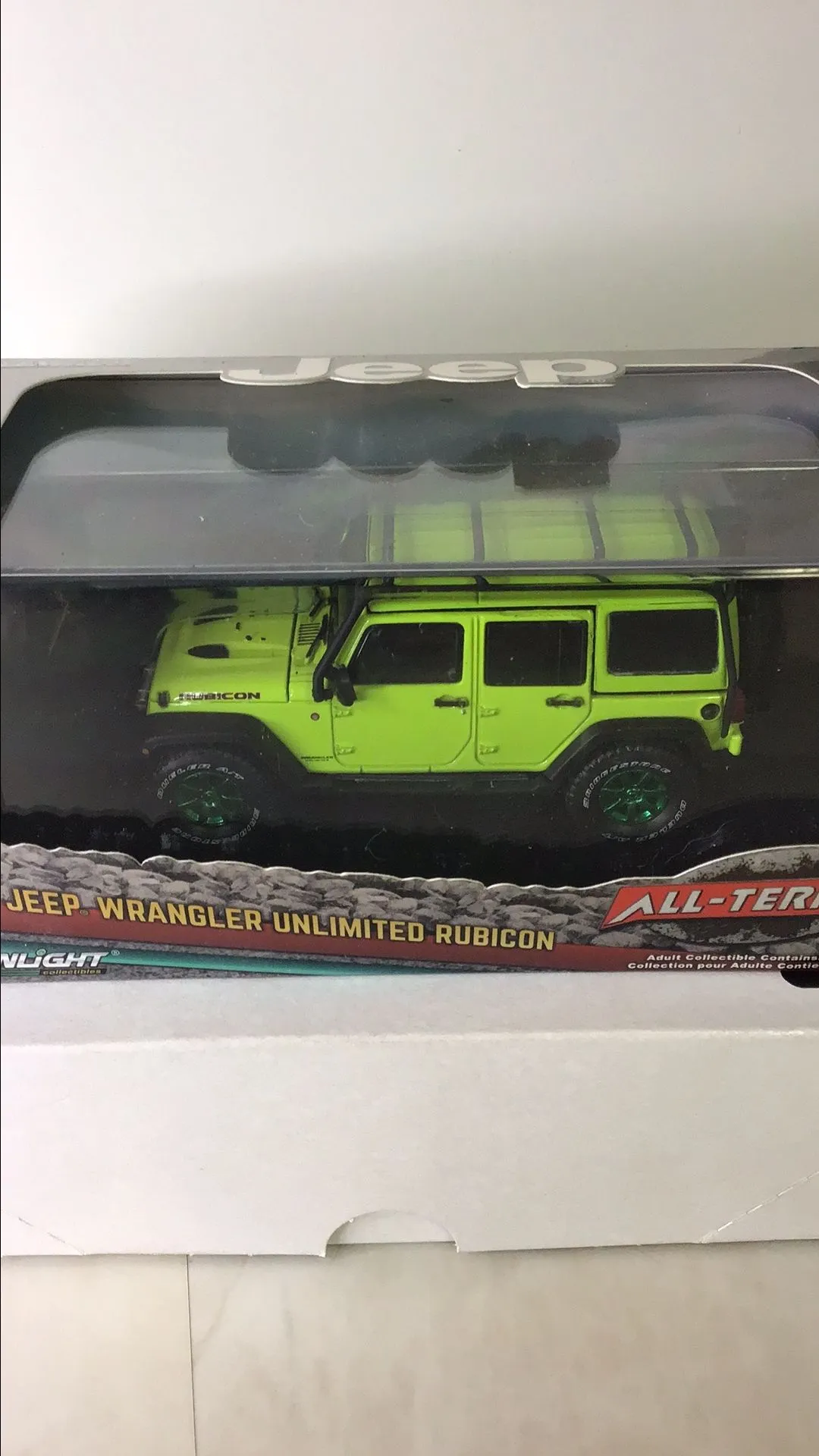 Product image for Chase !!! Greenlight 1:43 Scale 2016 Jeep Wrangler Limited Rubicon