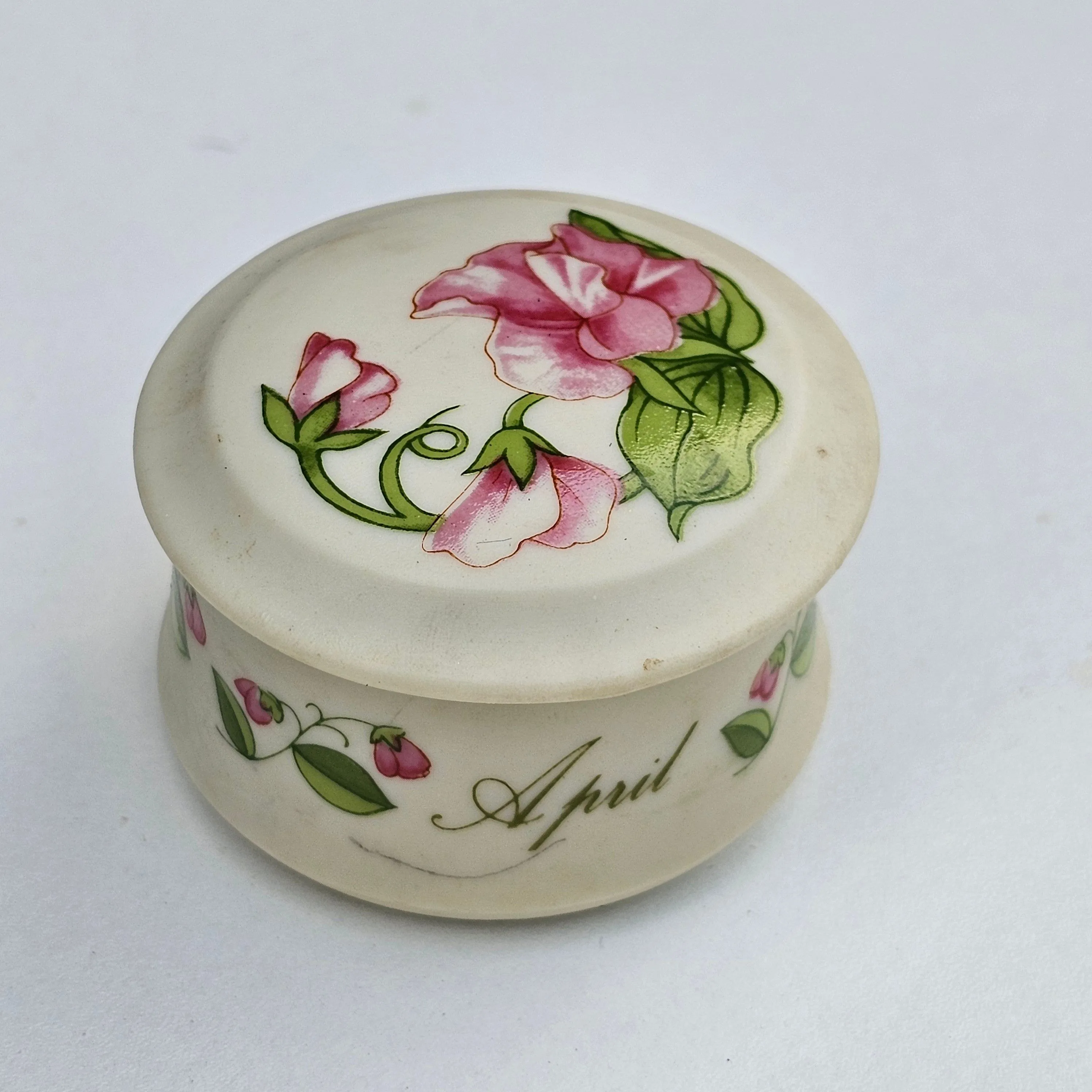 Product image for Trinket Box Small Lefton 