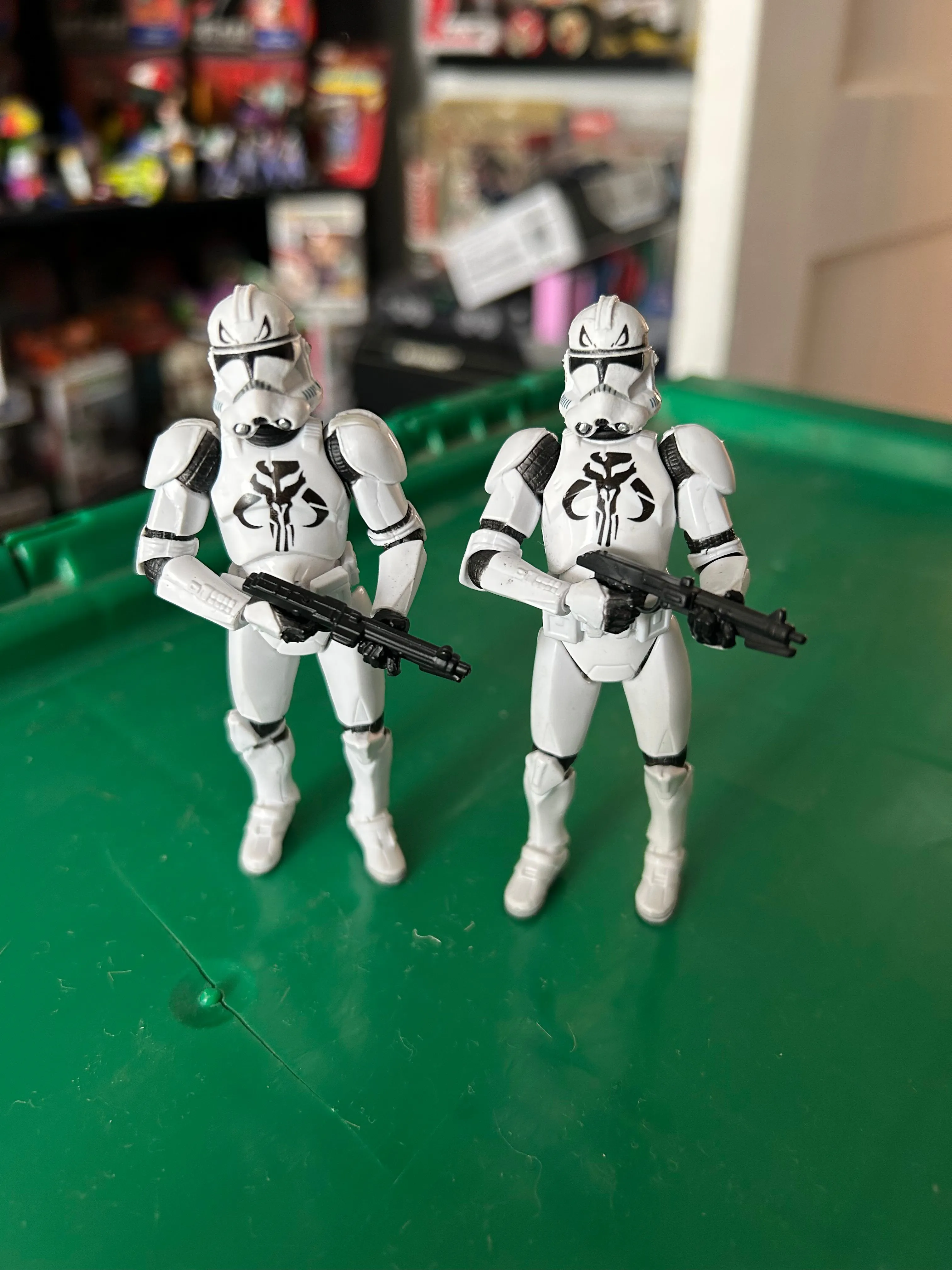 Product image for Star Wars Entertainment Earth Elite Forces Mandalorian Clone Troopers