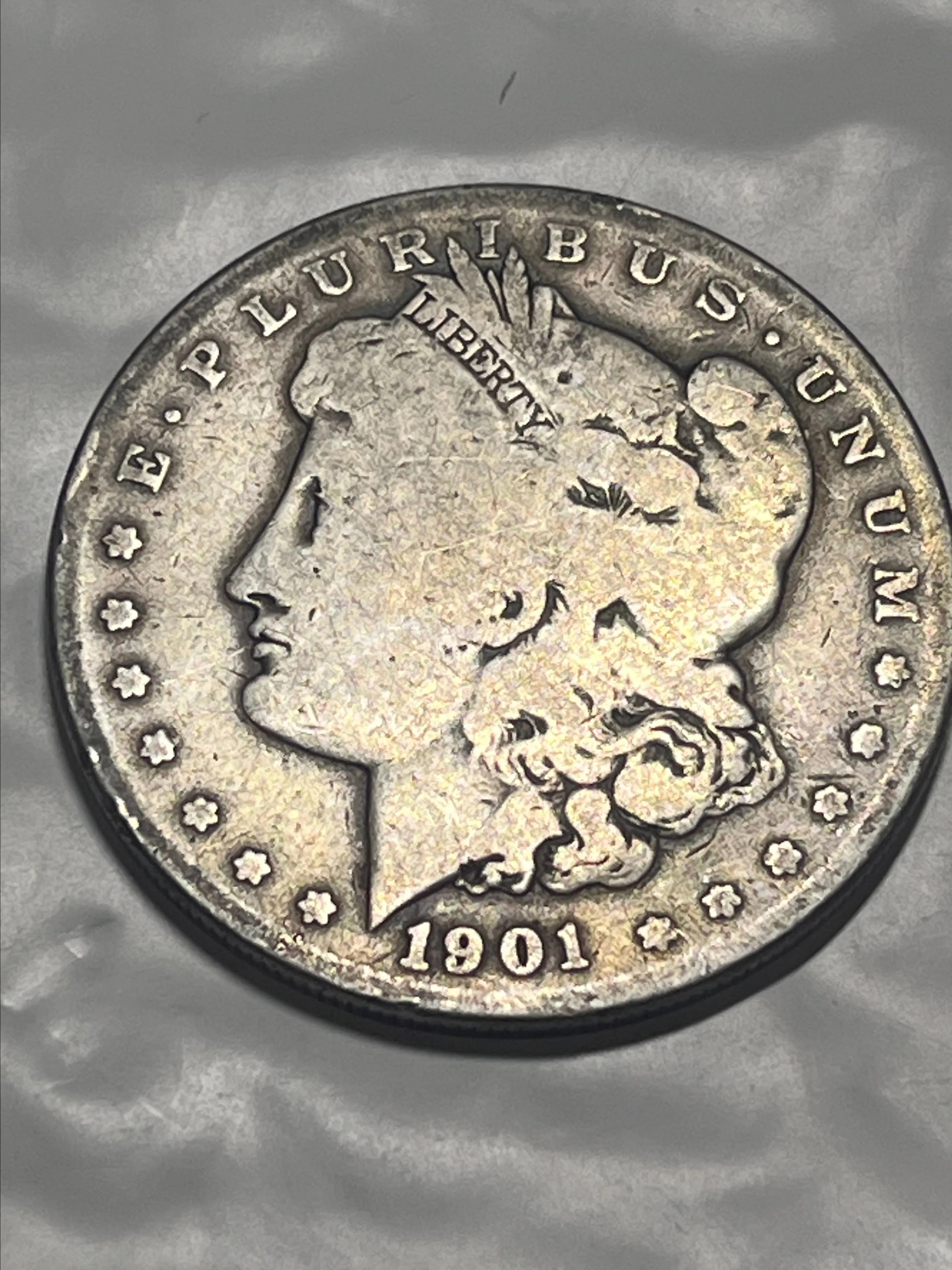 Product image for 042. 1901S Morgan Dollar.