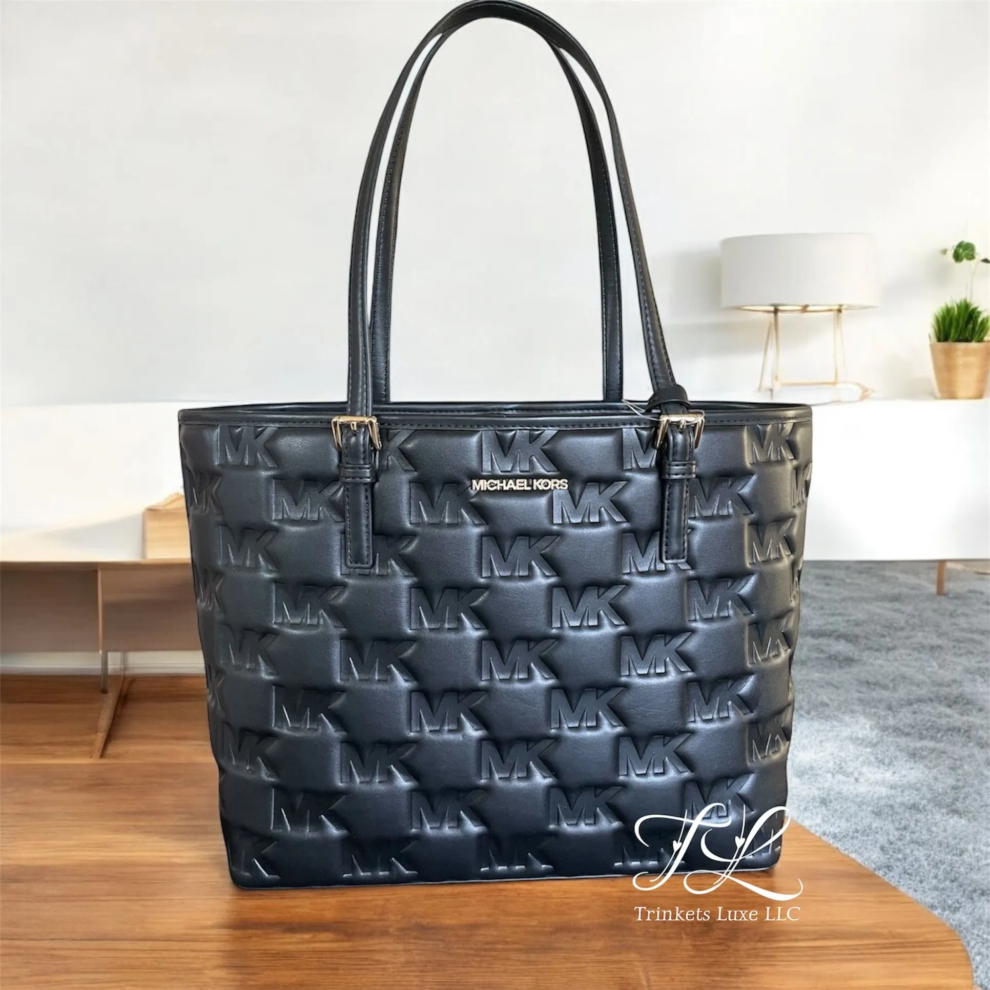 Product image for Michael Kors Carry All Tote