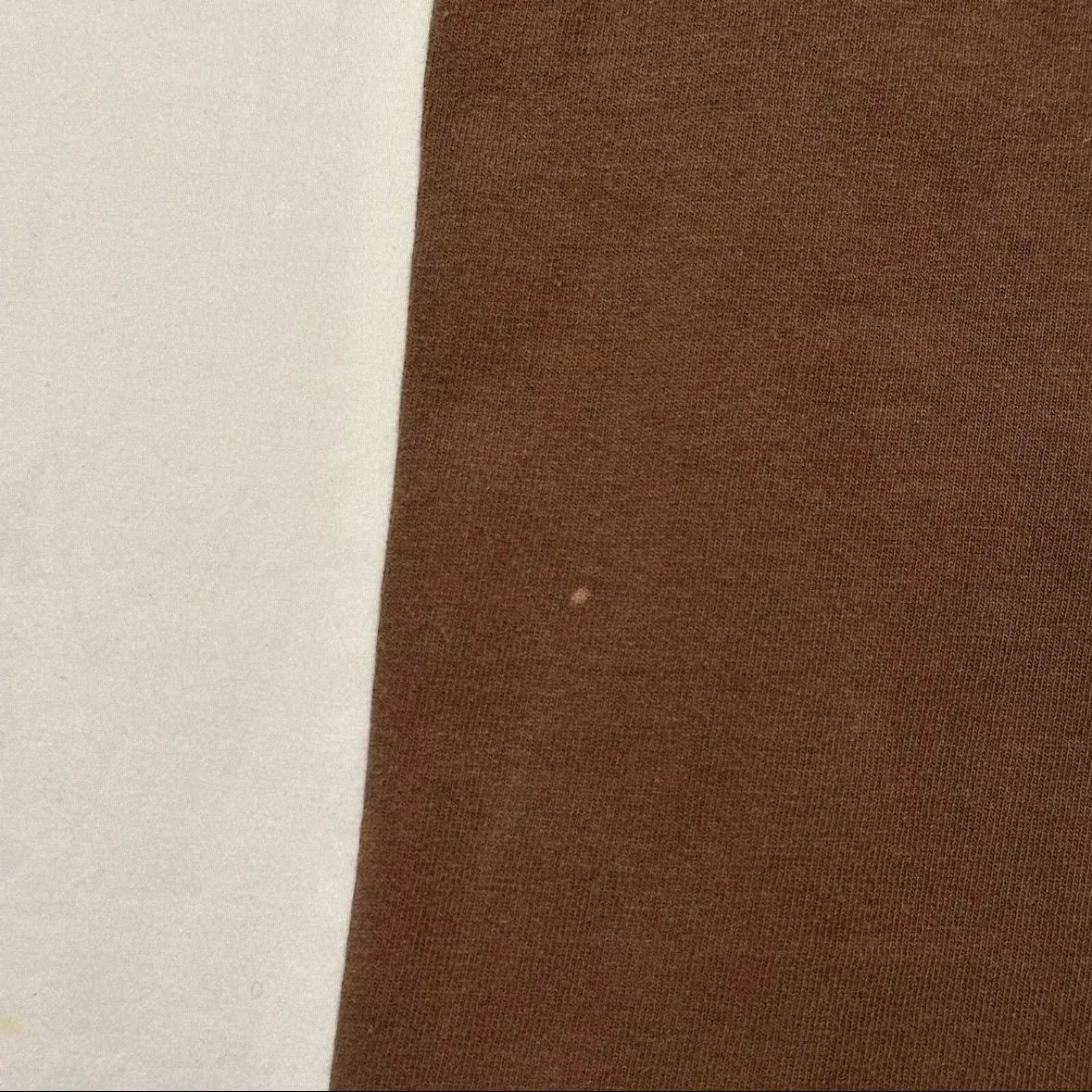 Listing Image Blurred Background