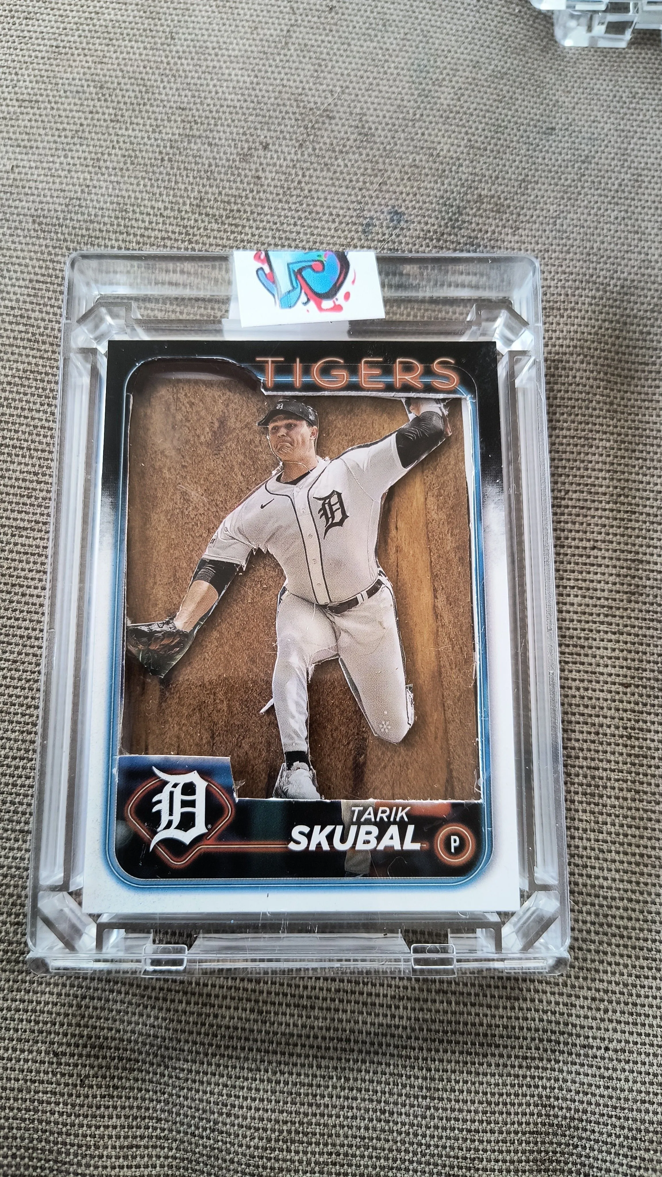 87b6ffc9-d020-4c7a-bafd-05be5fe58e4f