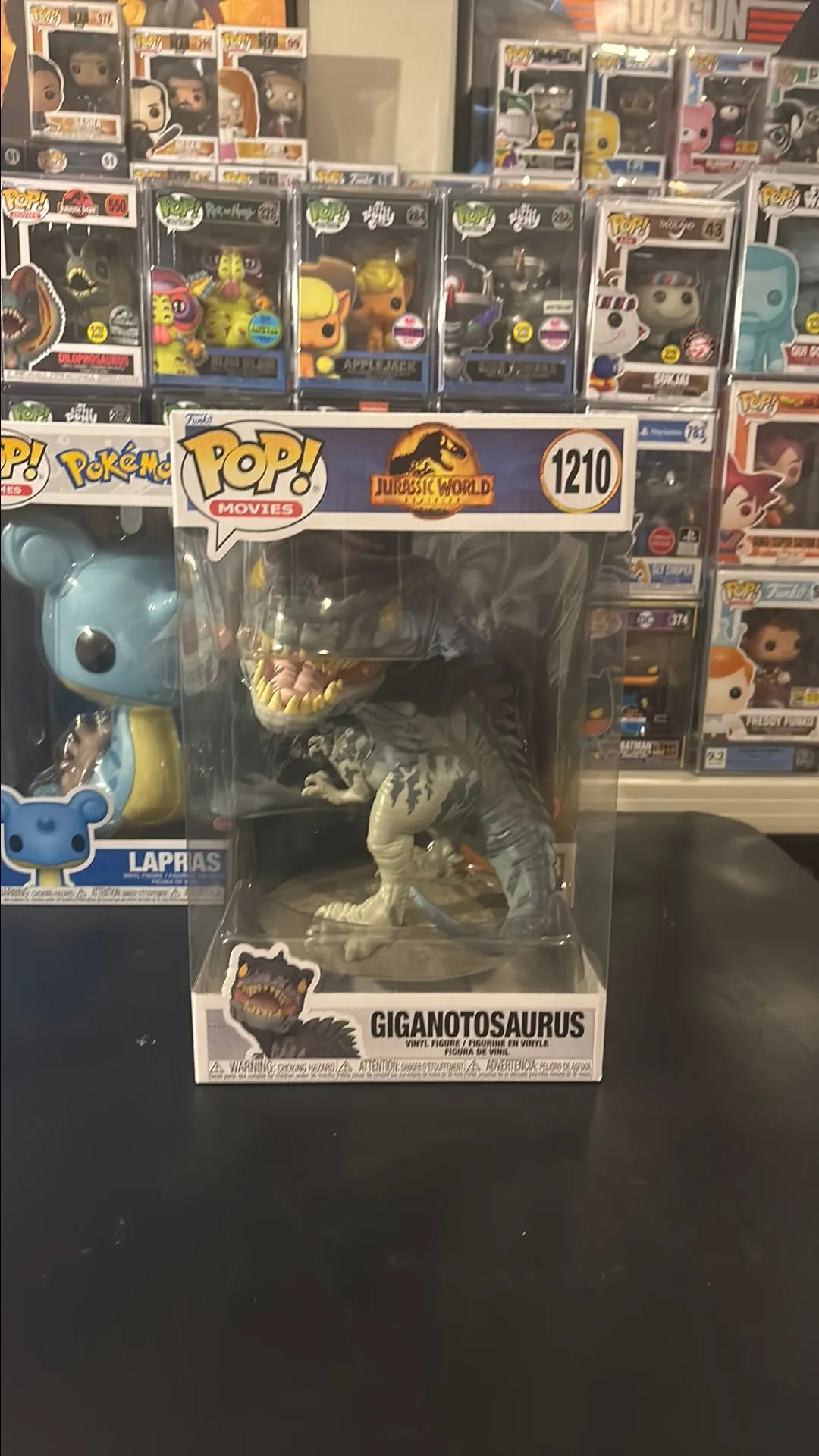 Product image for 10" Jurassic World Giganotosaurus (PPG $25)
