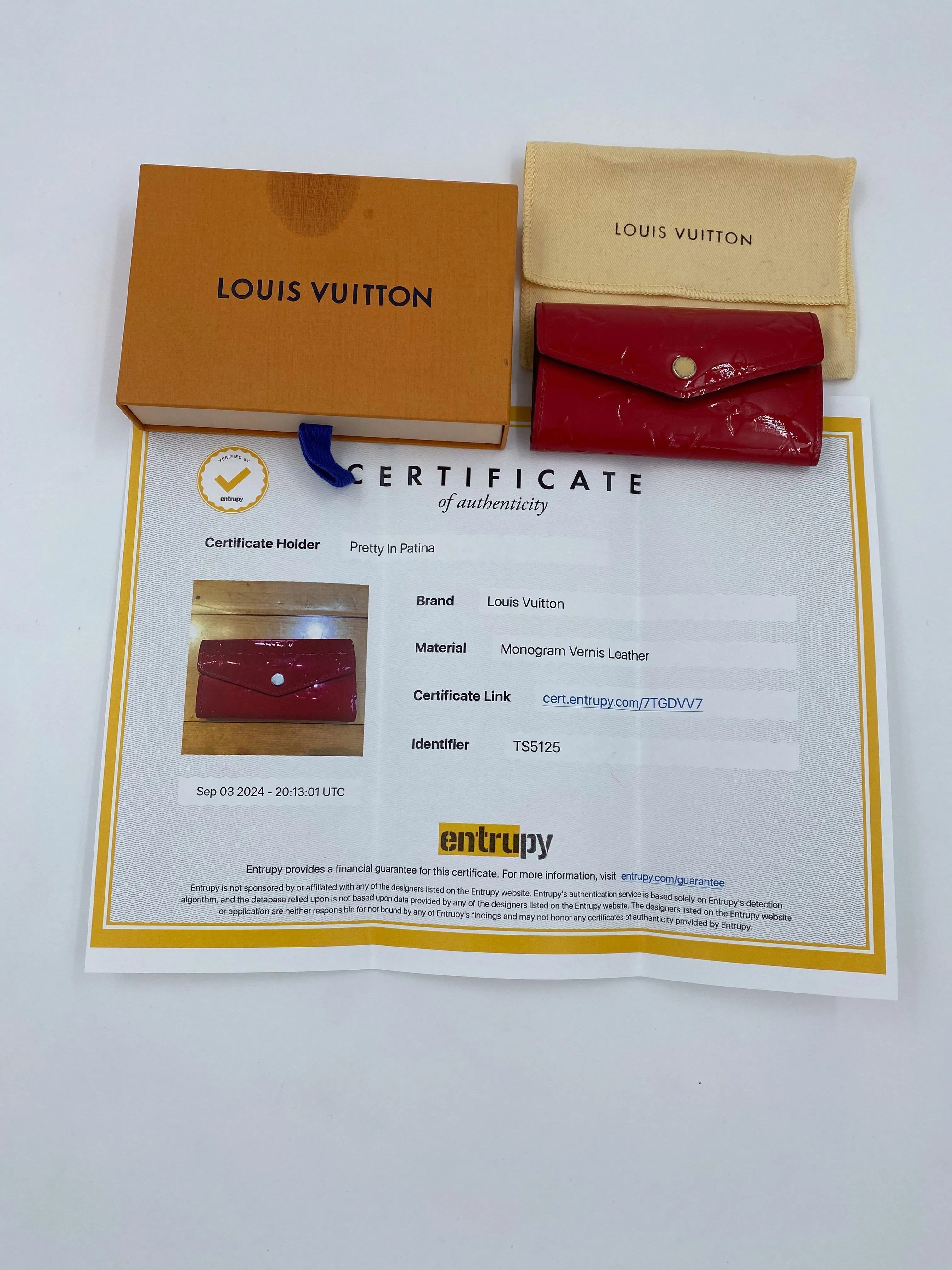 Product image for LV Red Vernis Key Holder AE