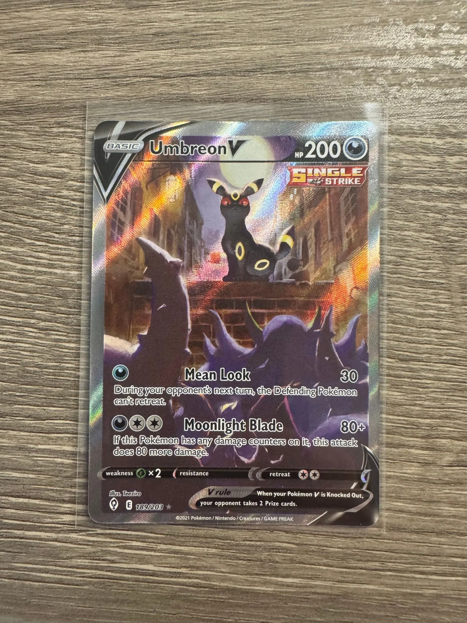 Pokemon TCG! Umbreon V (Alternate Full Art) - SWSH07: Evolving Skies (SWSH07)