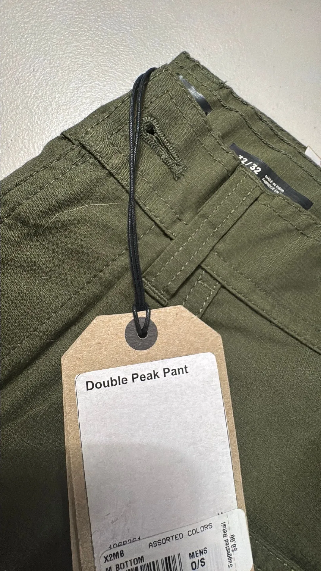 Listing Image Blurred Background