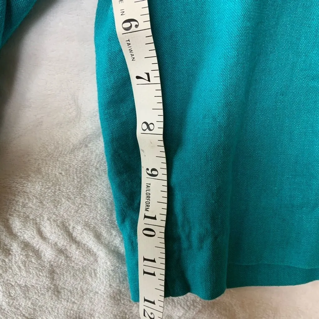 Listing Image Blurred Background