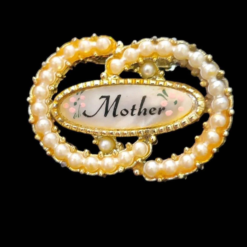 Product image for Clearance! Mom pin