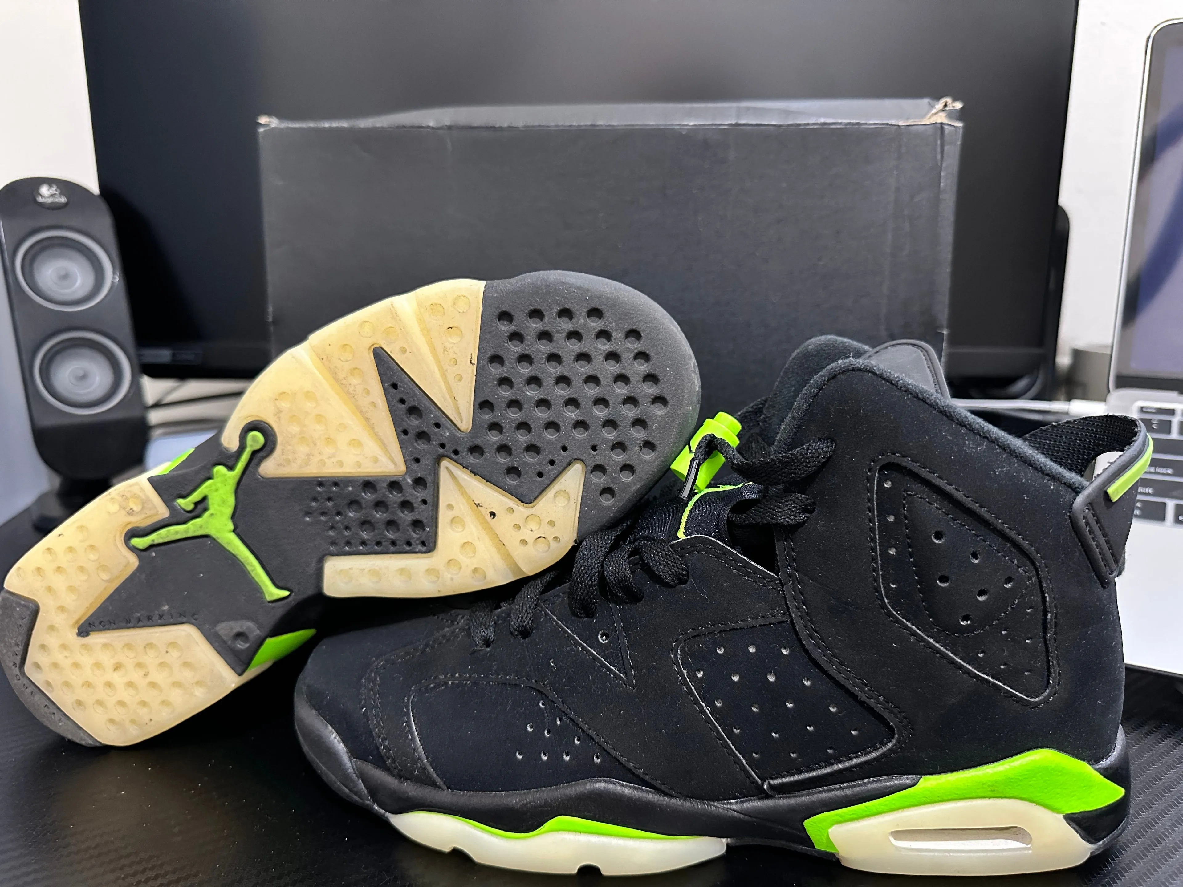 jordan 6 electric green box