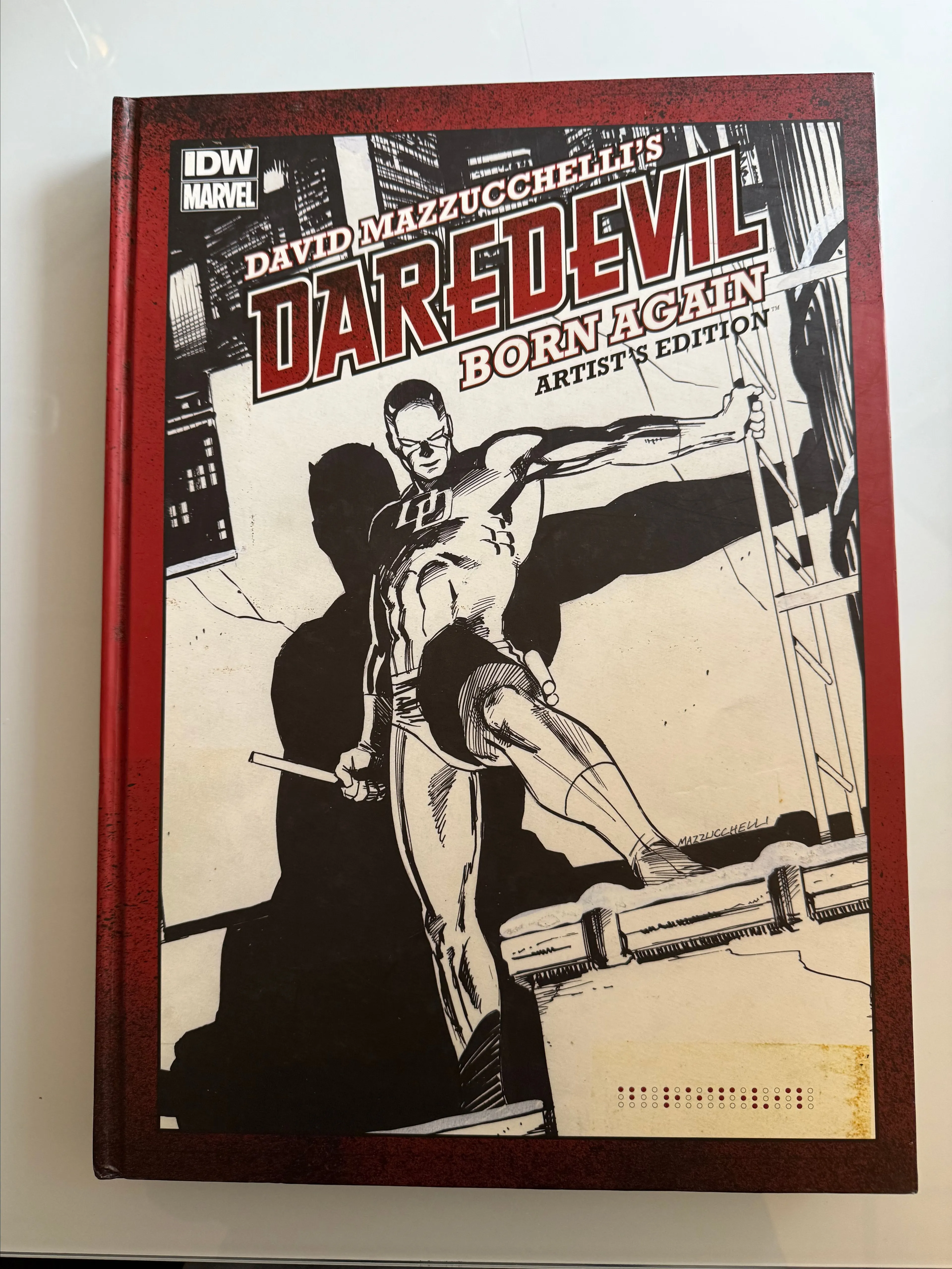 Product image for DAVID MAZZUCCHELLI DAREDEVIL BORN AGAIN ARTISTS EDITION HC LARGE Limited Edition