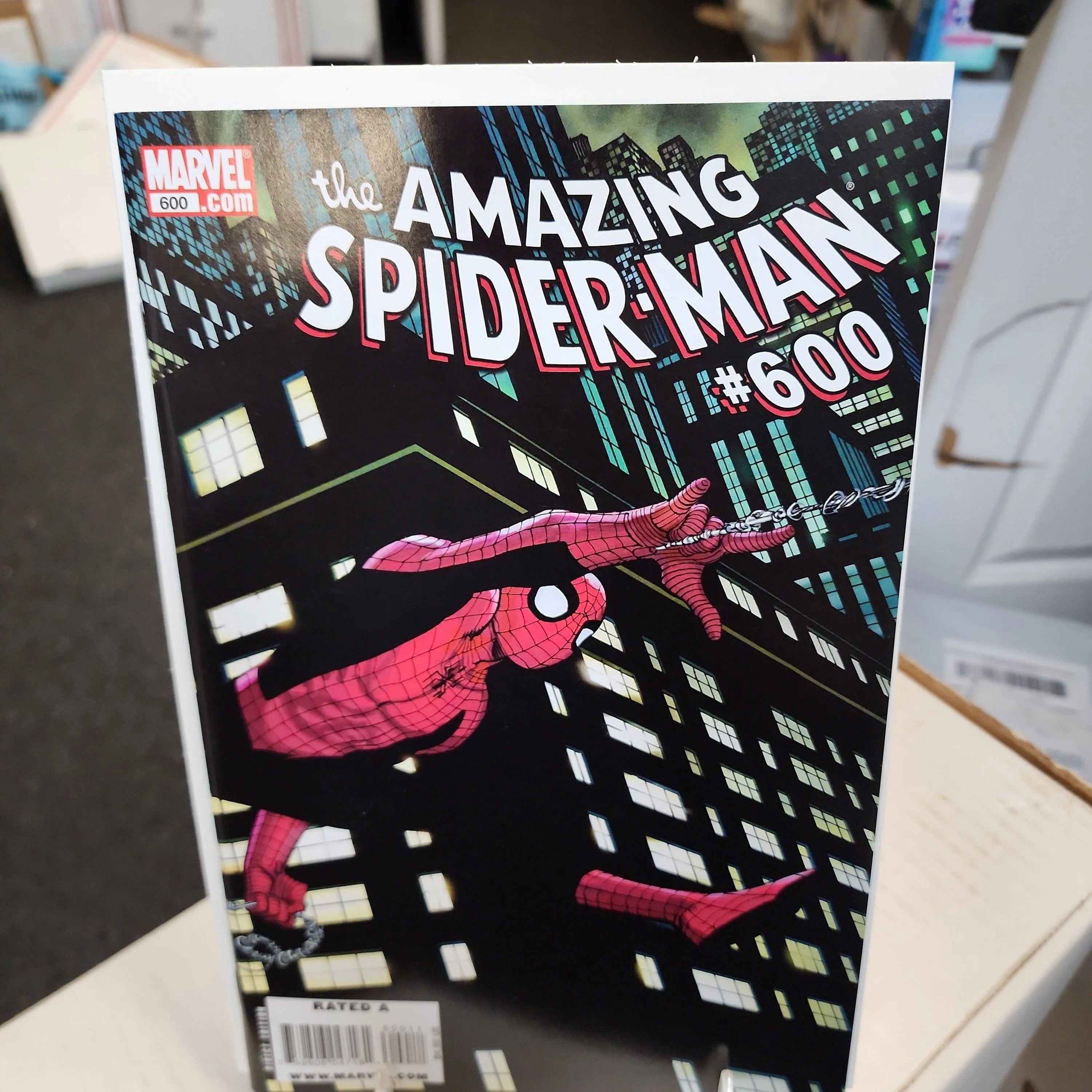 Product image for Amazing Spider-Man #600 (city) (2013)...NM