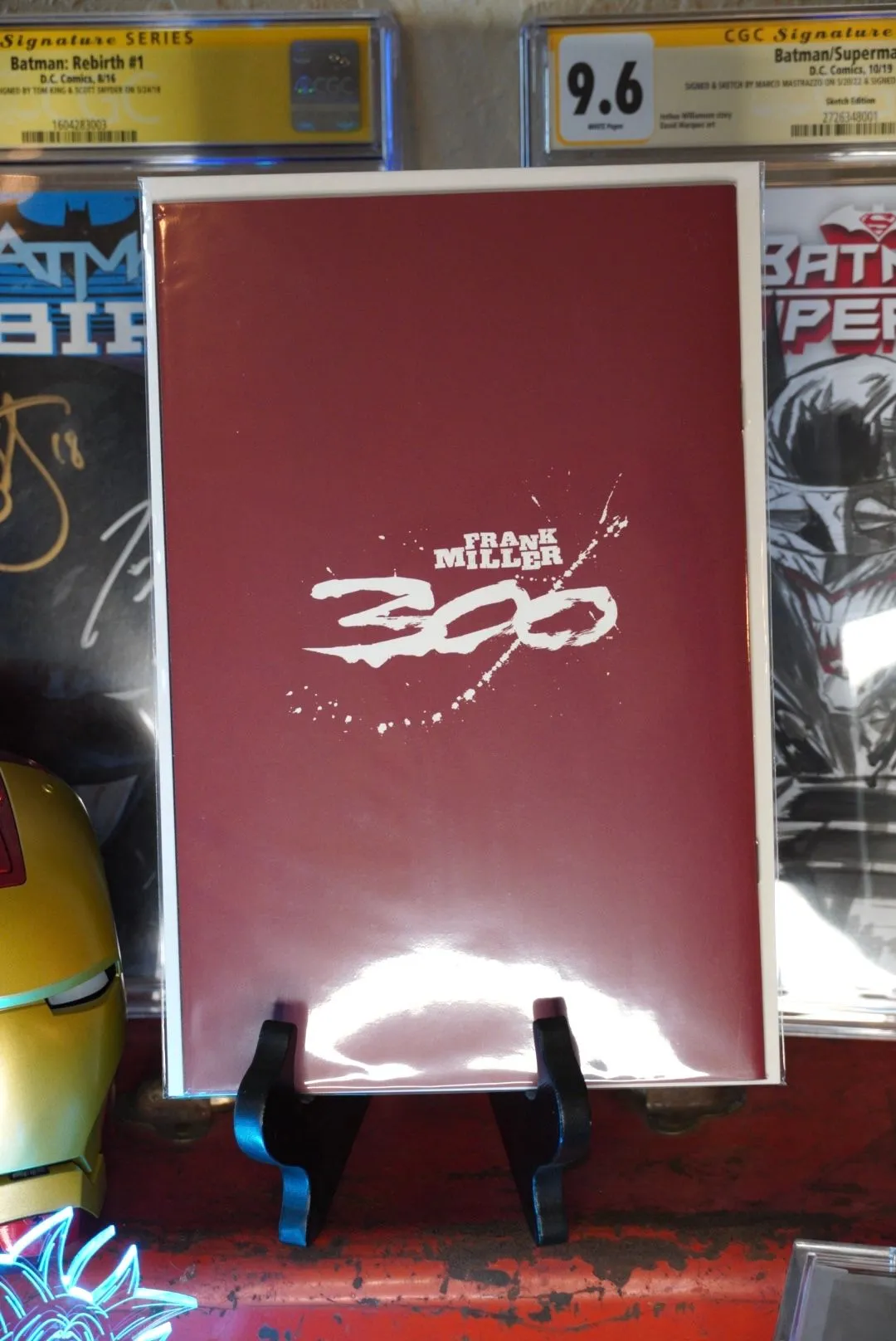 Product image for 300 by frank miller **mega con exclusive**