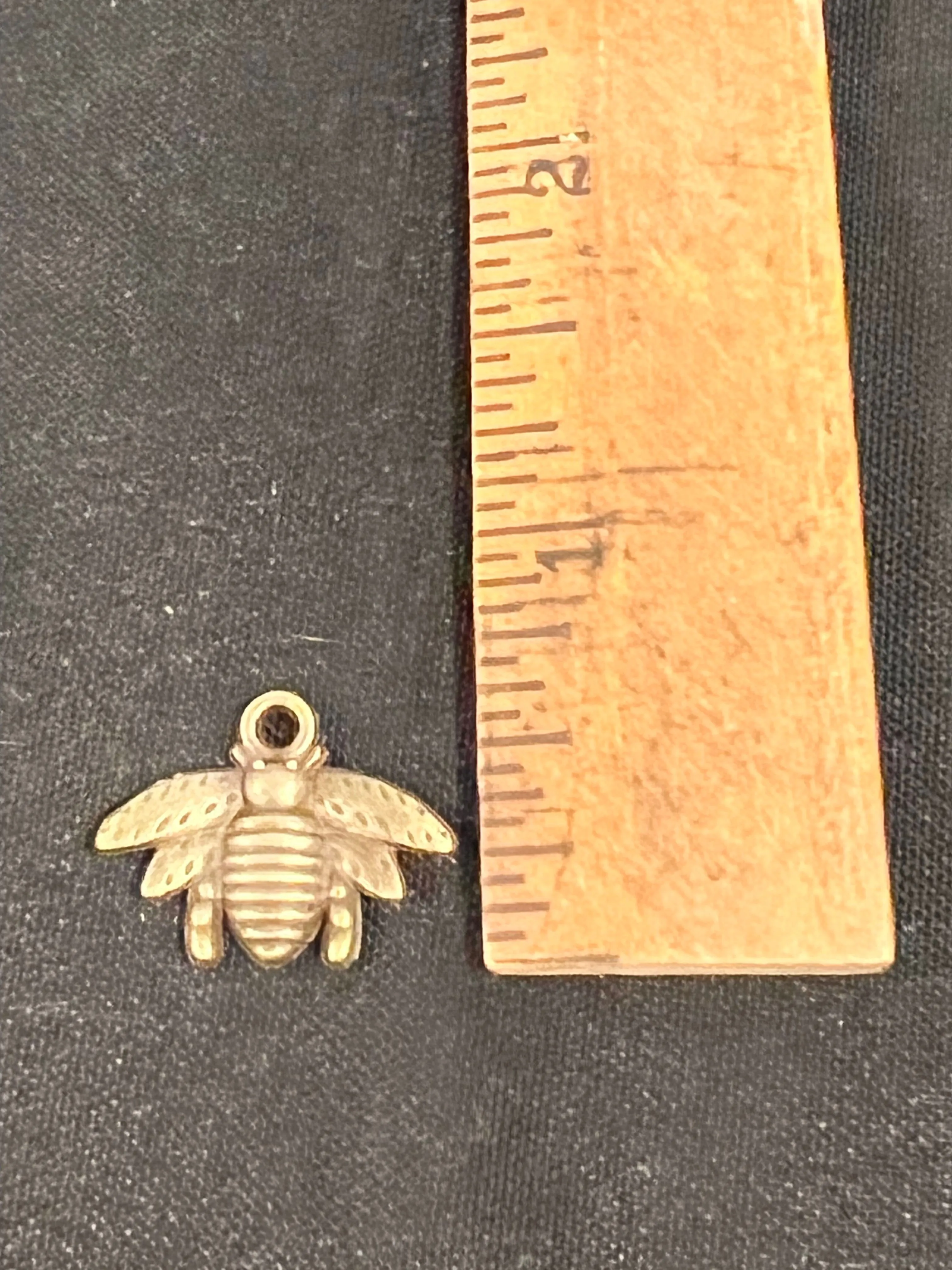 Product image for Bee charm