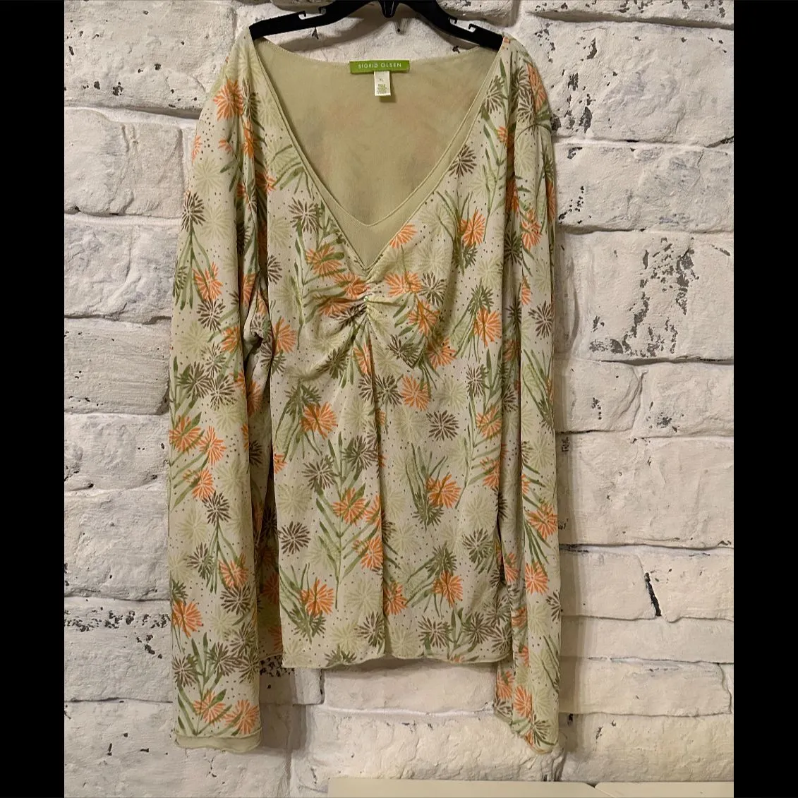 Product image for Y2K Nylon Ruched Sequin v-neck flare sleeve top