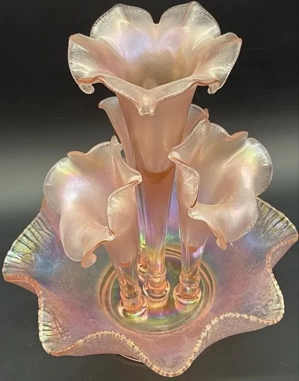 Product image for Gorgeous Fenton Sunset Stretch 4 Horn Epergne