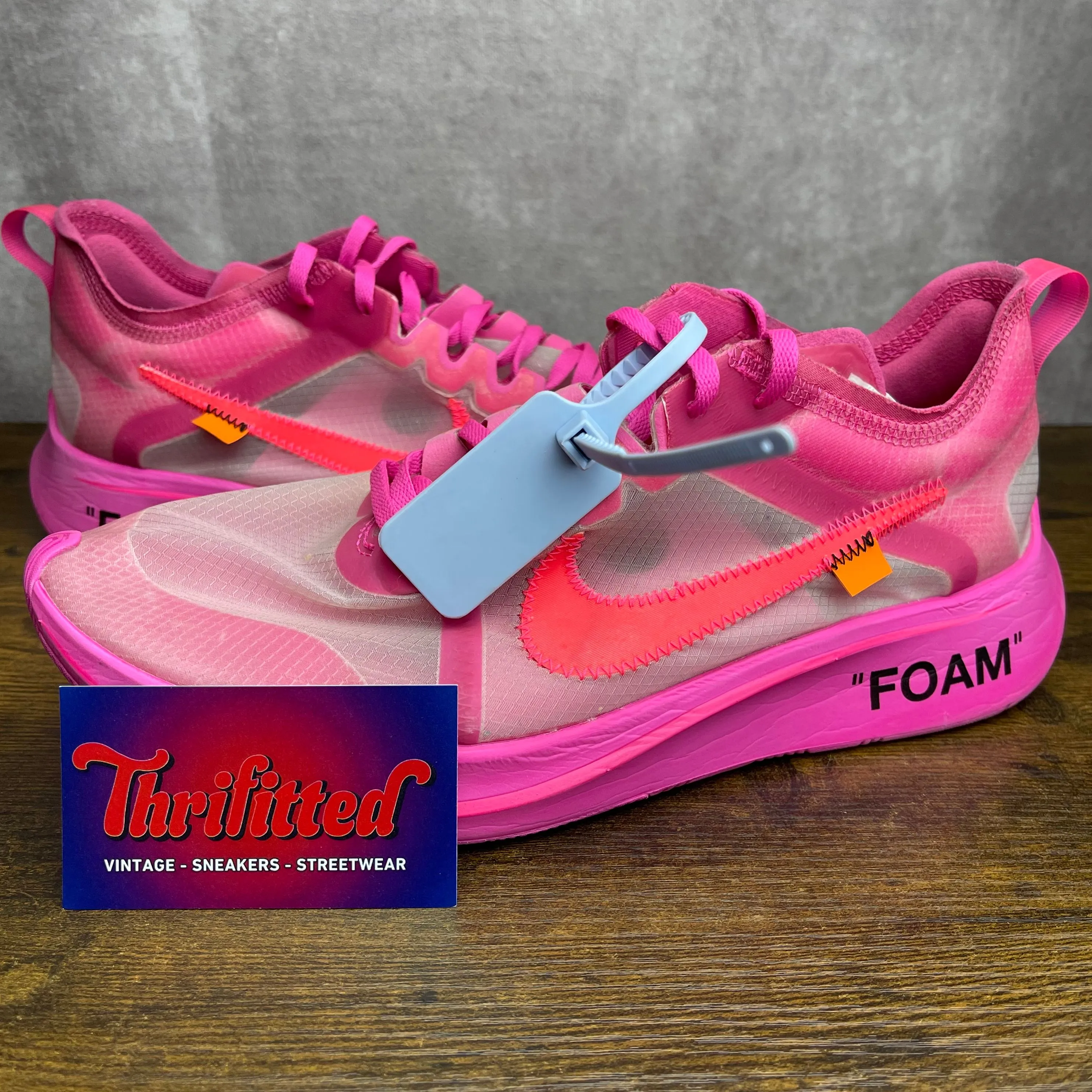 Nike Off-White x Zoom Fly SP Tulip Pink Size 11 AJ4588-600 OG Rare
