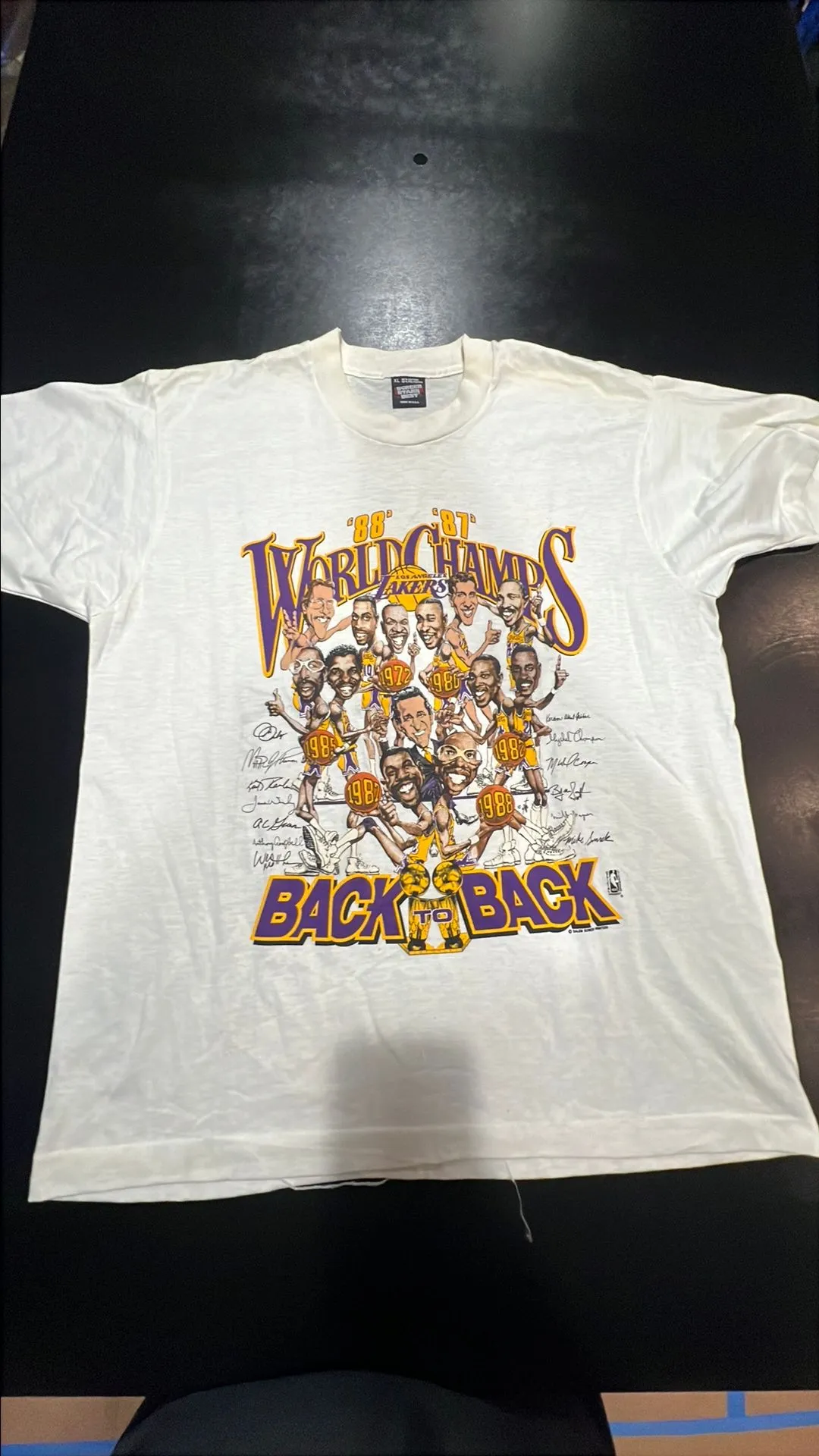 Product image for 80s Lakers Champs XL