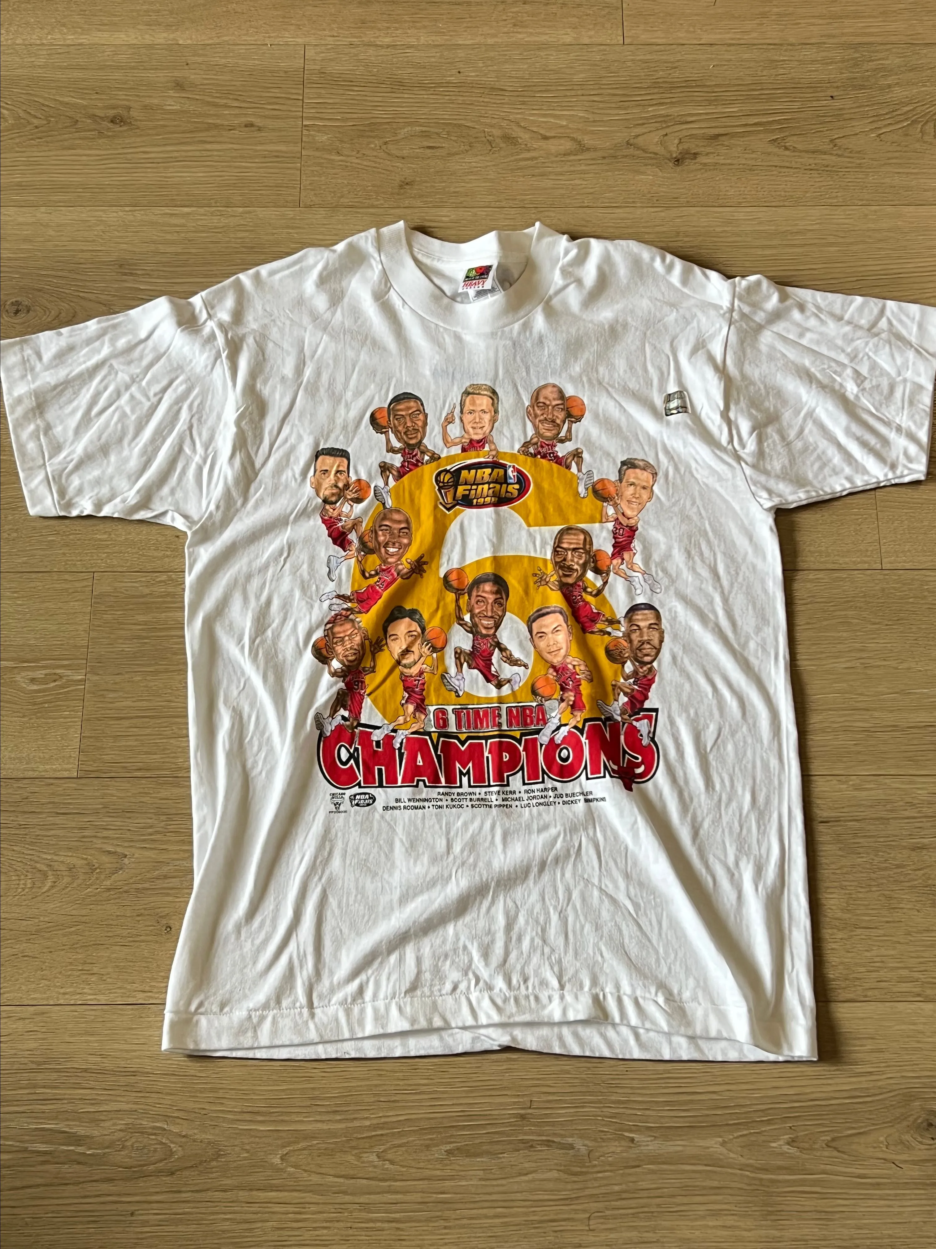 Product image for 1998 Chicago Bulls 6 Time Champions Caricature Single Stitch Shirt Size Large 23x30 DS w/ Tags