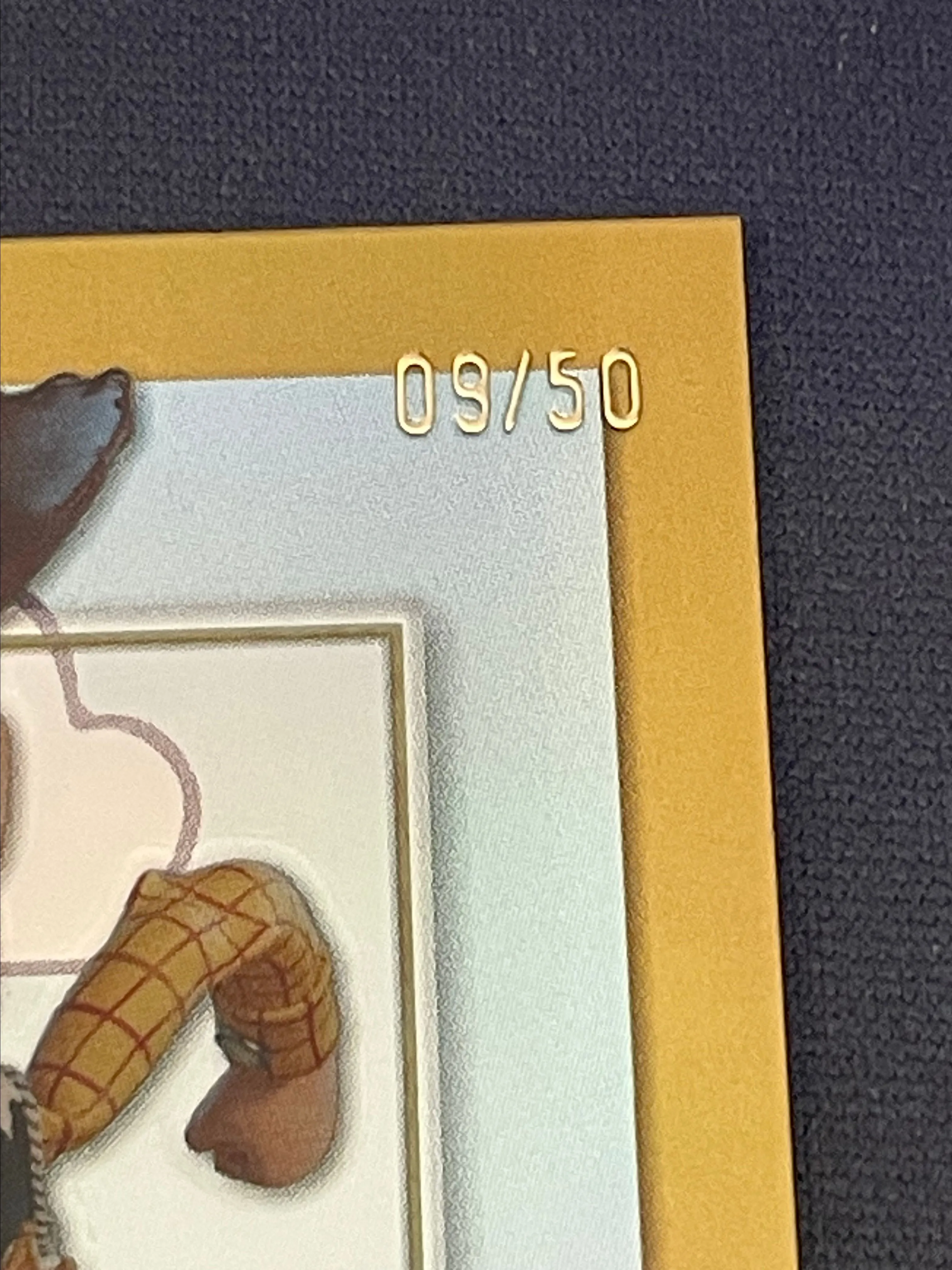 Listing Image Blurred Background