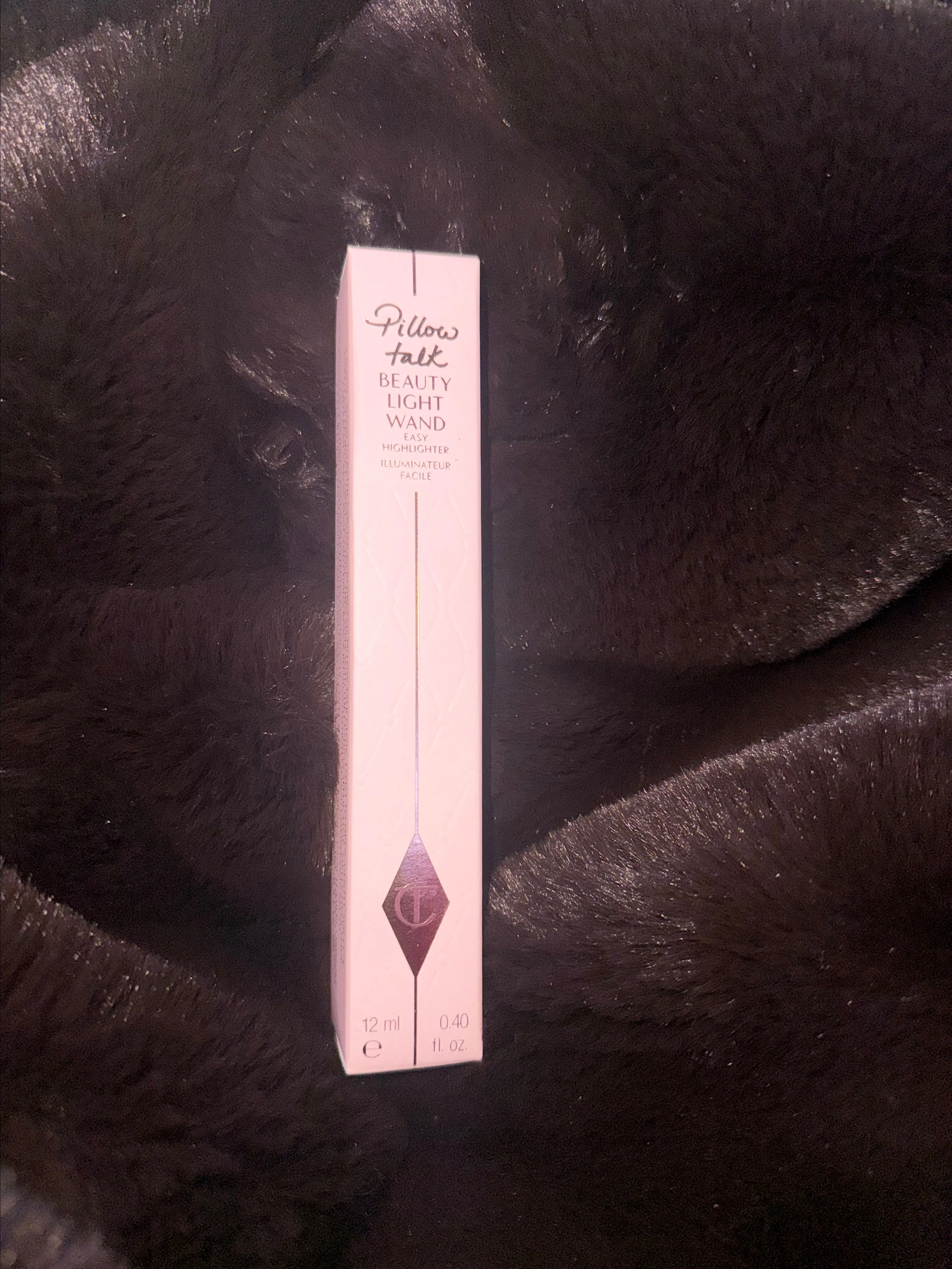 Product image for Charlotte Tilbury Highlighter Wand in Pillow Talk