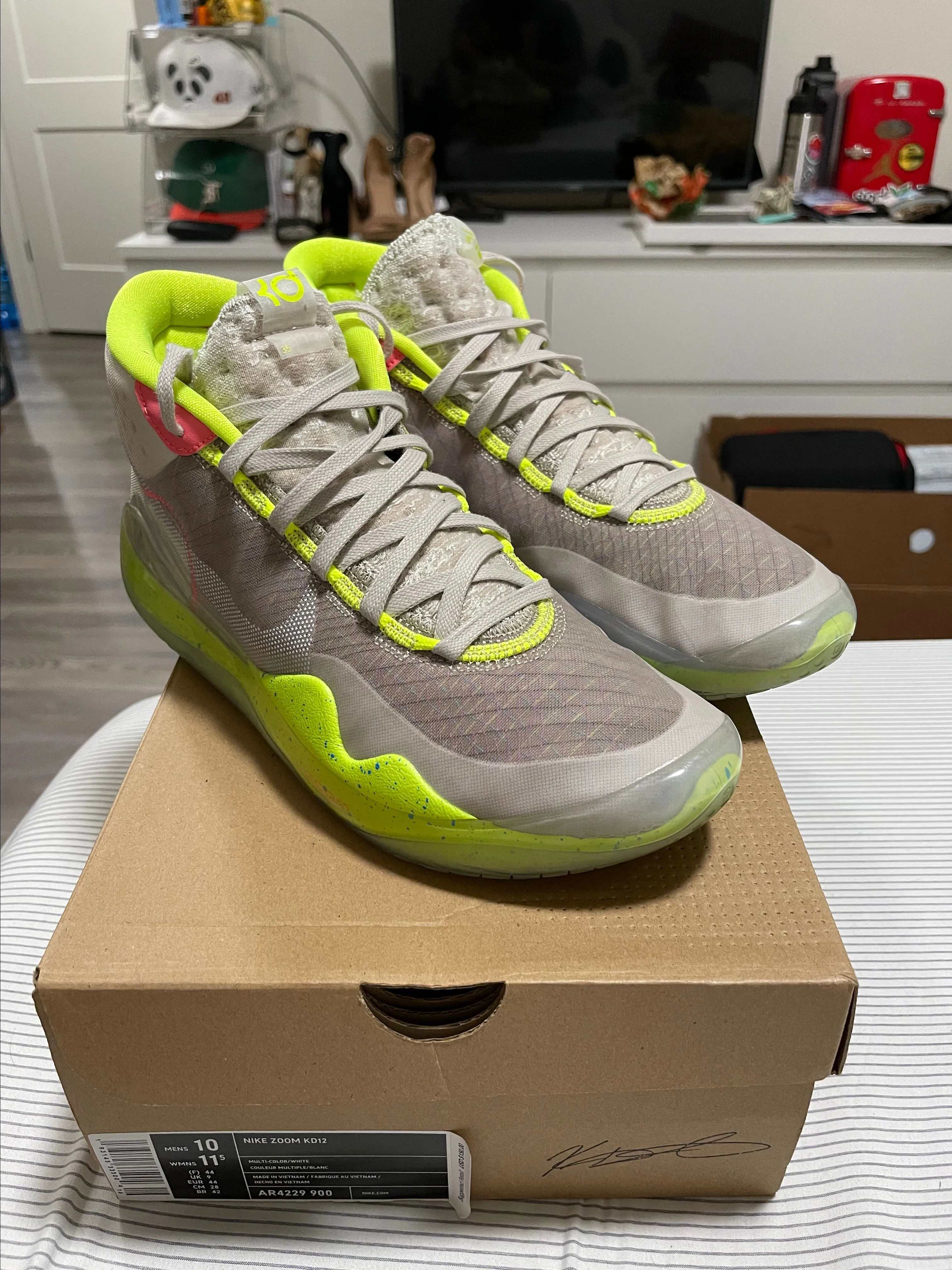 Product image for Nike Zoom KD 12 size 10 men’s