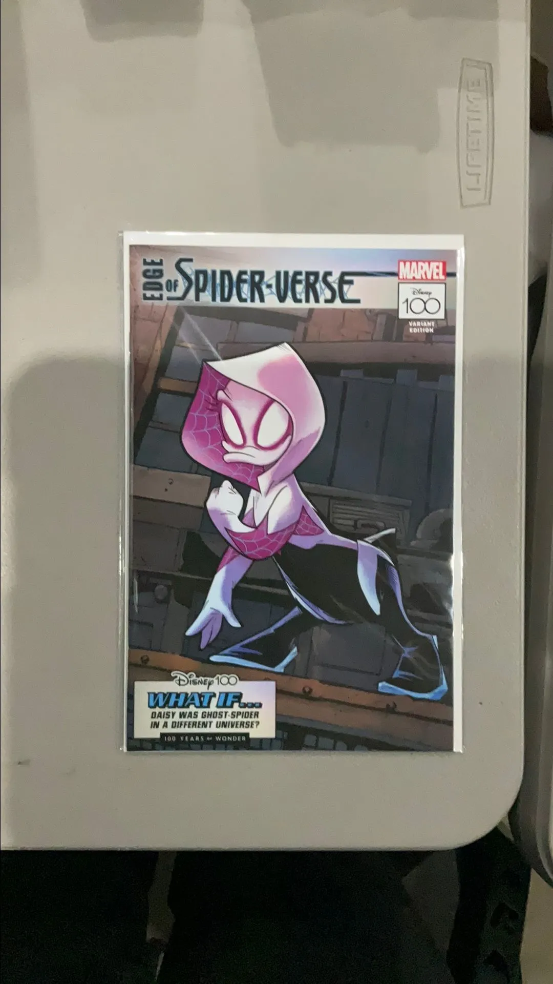 Product image for Amazing Spider-Man #32 Giada Perissinotto Disney100 Variant Daisy Marvel