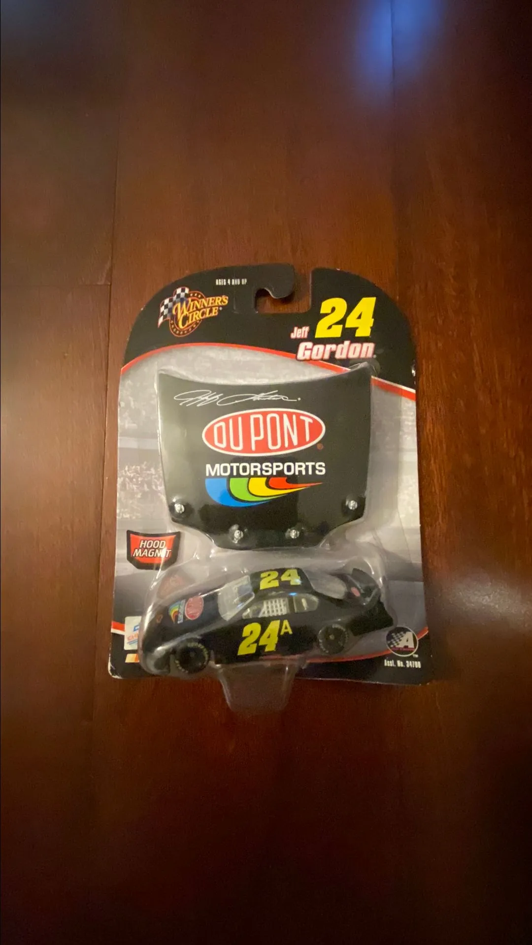 Product image for Jeff Gordon #24 DuPont