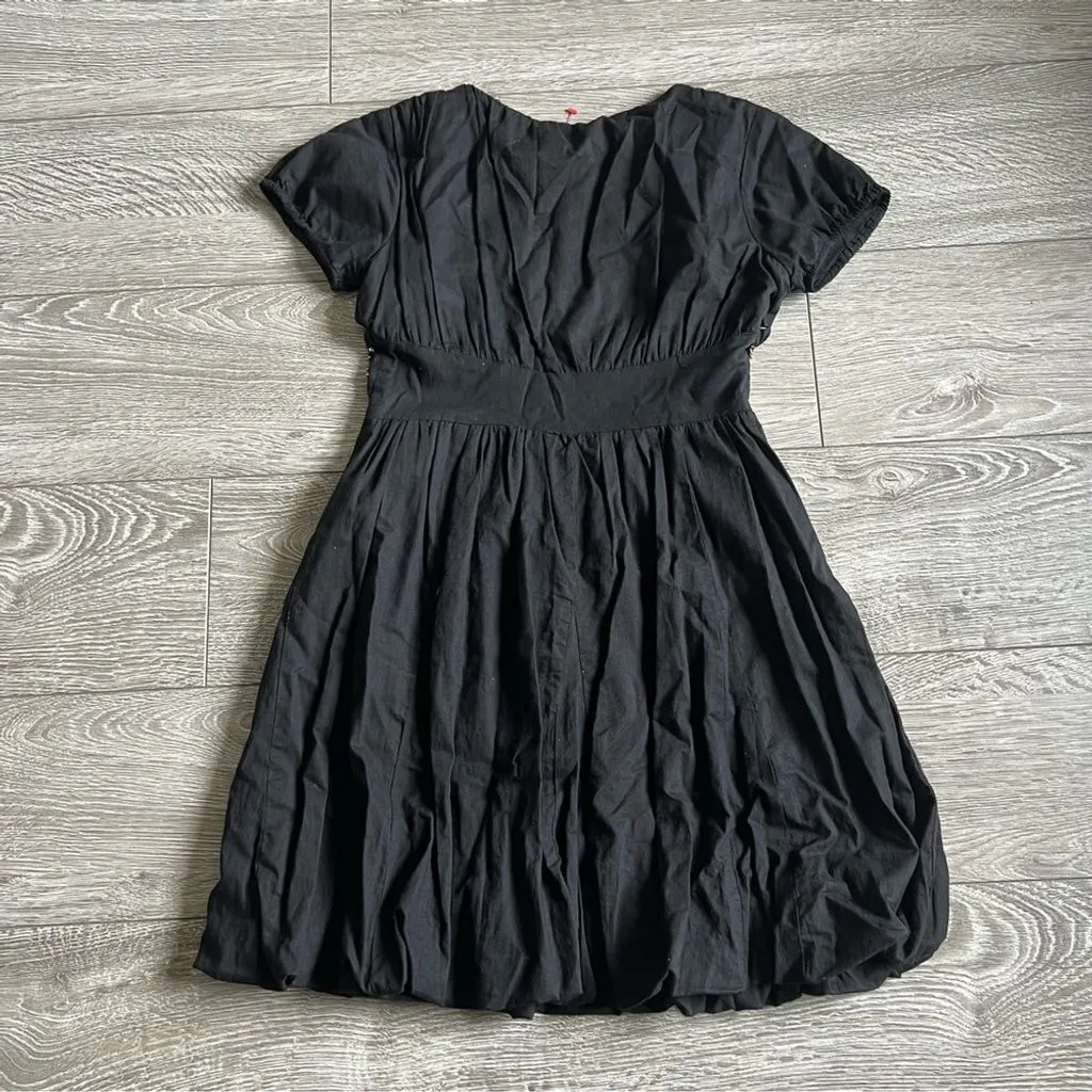 Listing Image Blurred Background