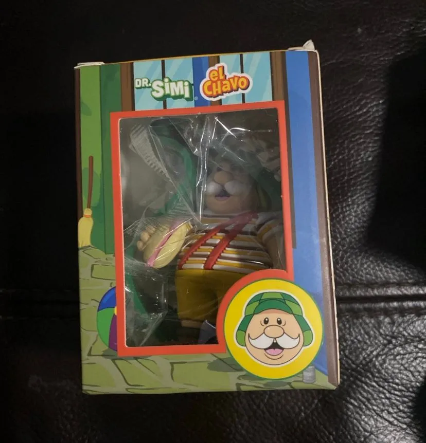 Product image for DR SIMI X EL CHAVO KEYCHAIN