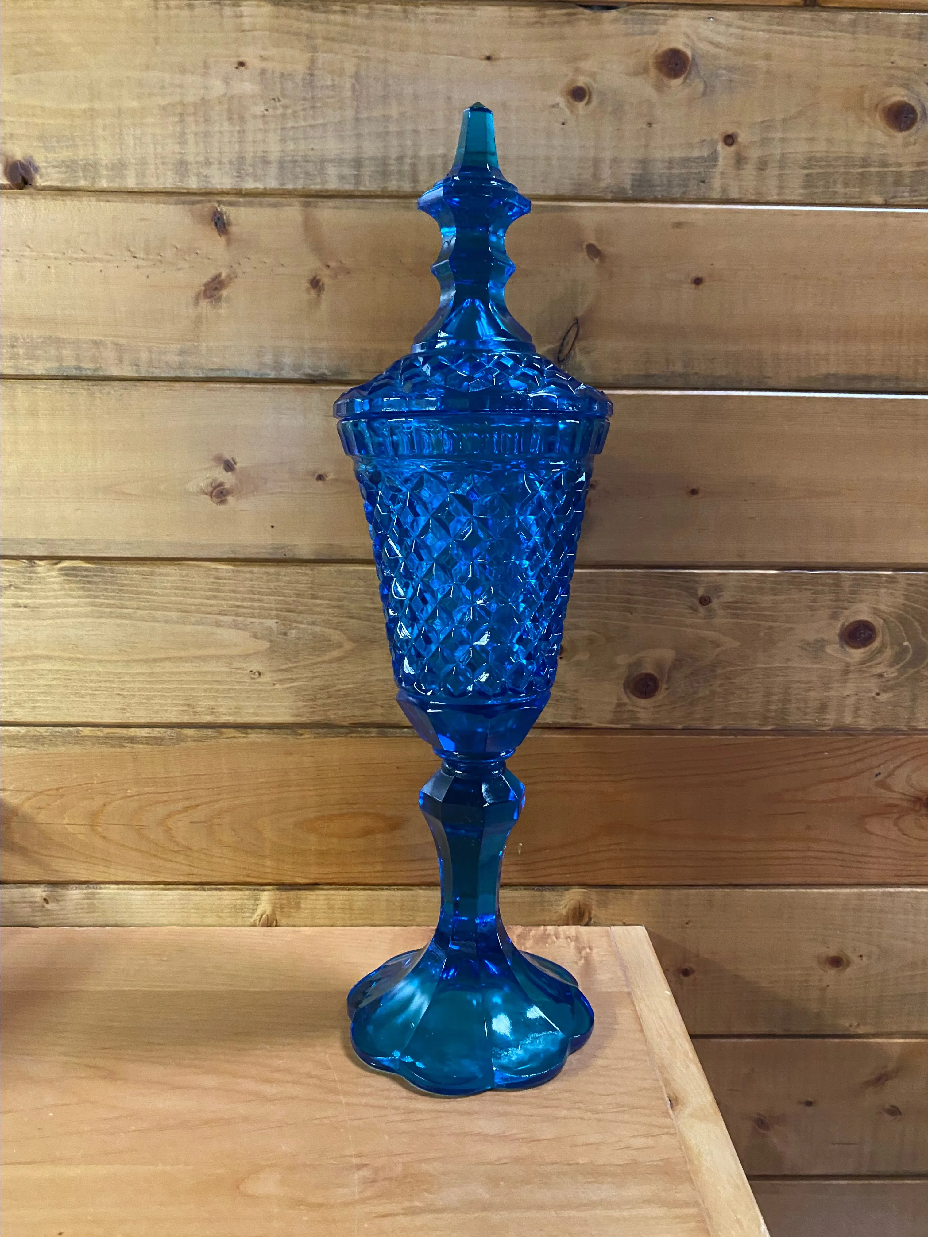 Product image for Indiana Glass 15.5" Diamond Pattern Aqua Blue