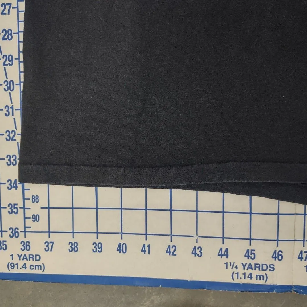 Listing Image Blurred Background