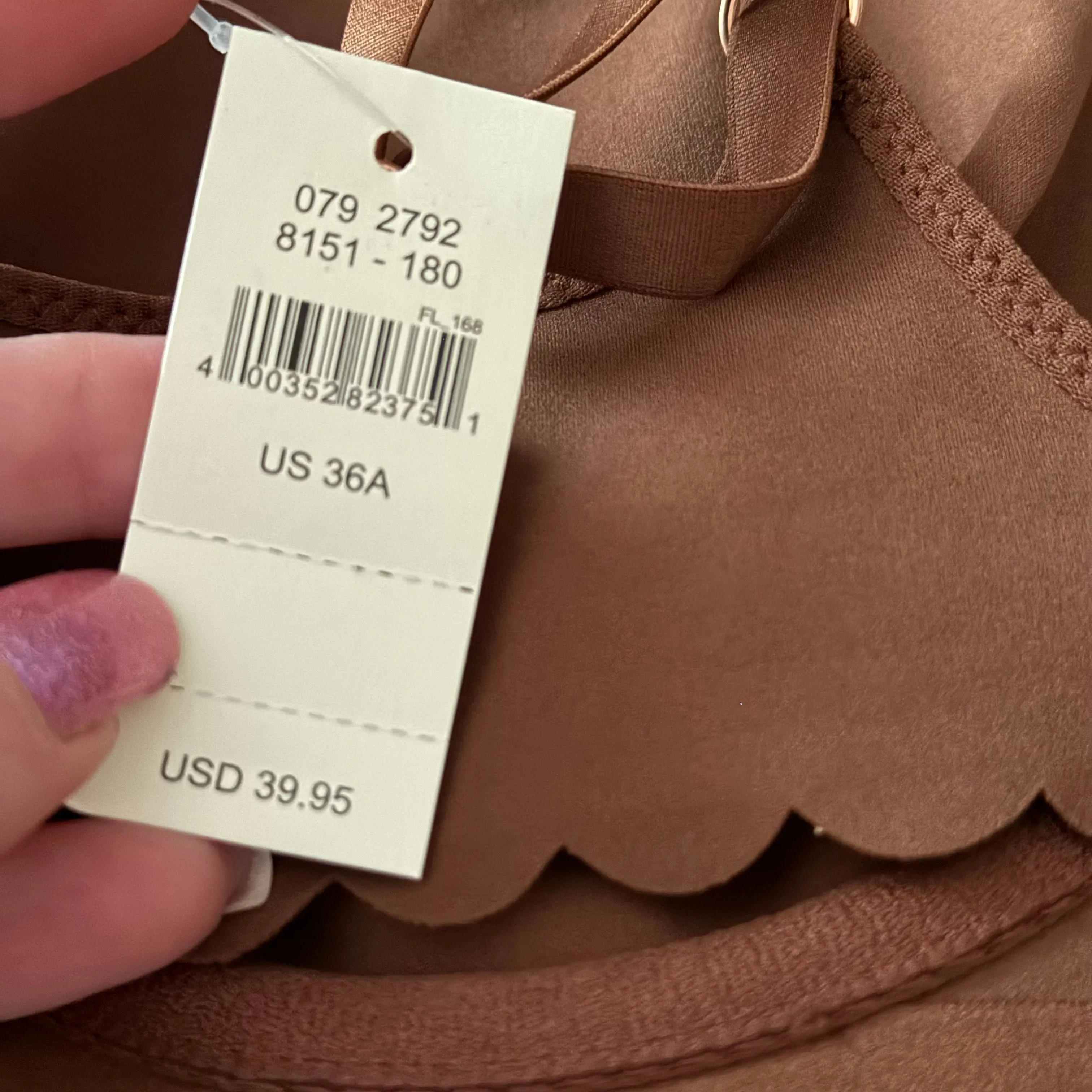 Listing Image Blurred Background