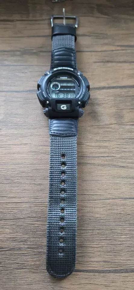 Listing Image Blurred Background
