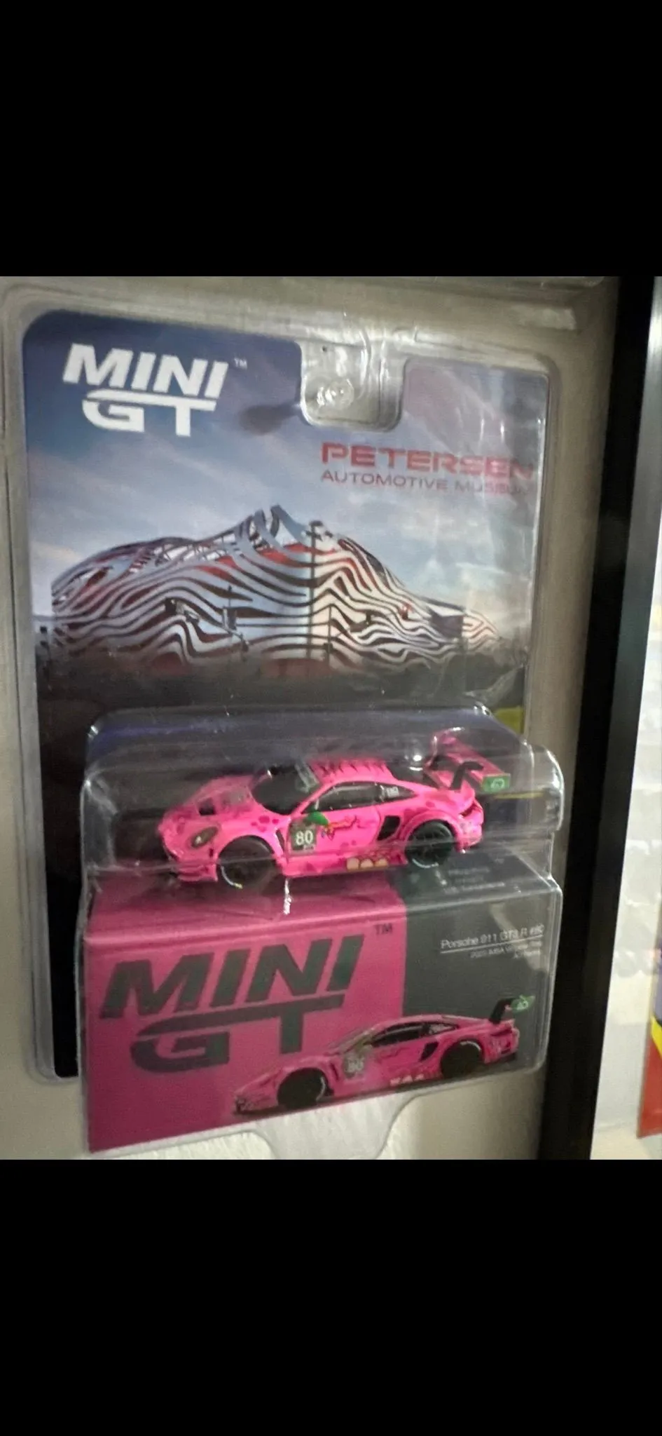 8b5525e2-e0ae-4d2d-87f3-0a971fc0dffb